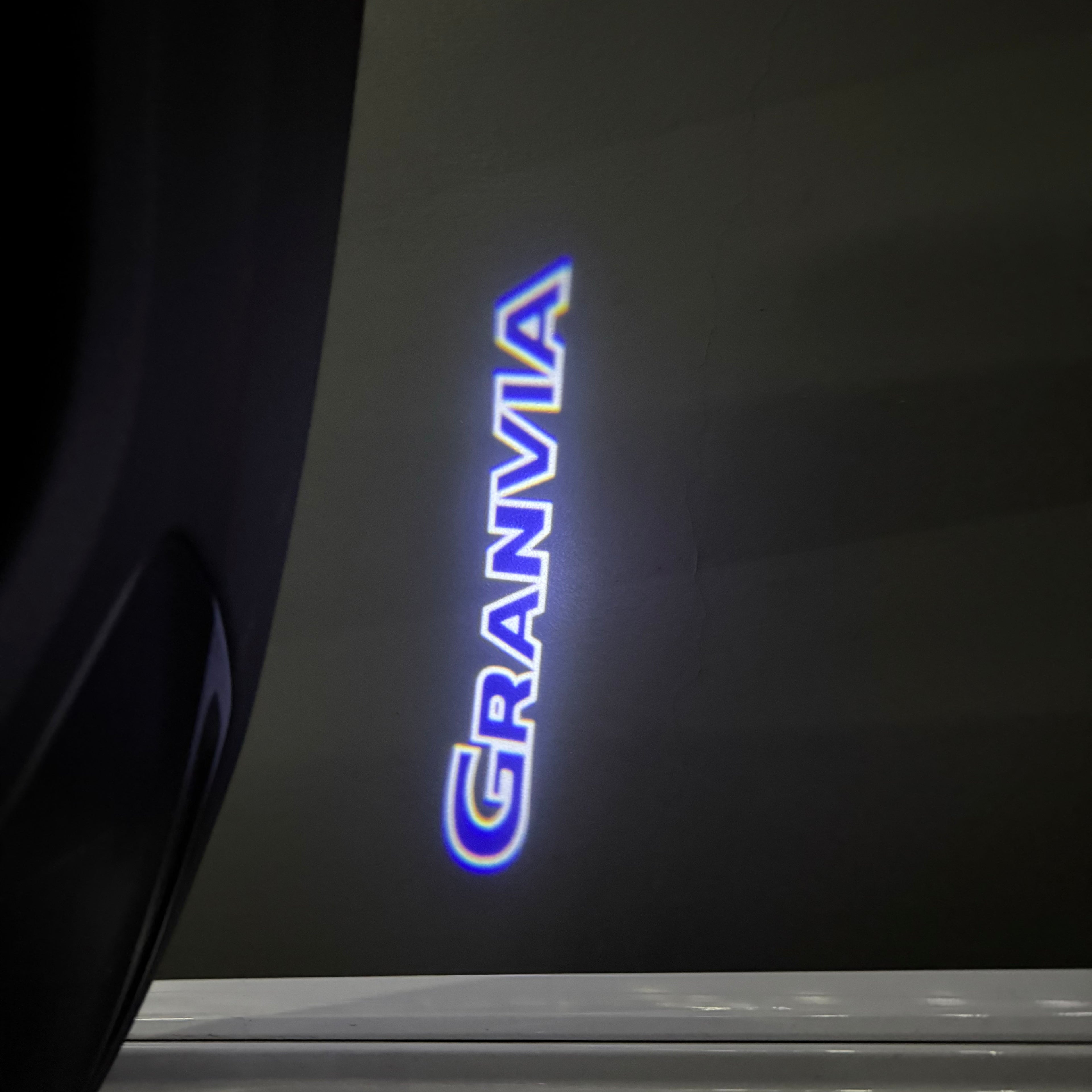 Toyota LOGO PROJECROTR LIGHTS Nr.02 (quantité 1 = 1 ensembles / 2 feux de porte)