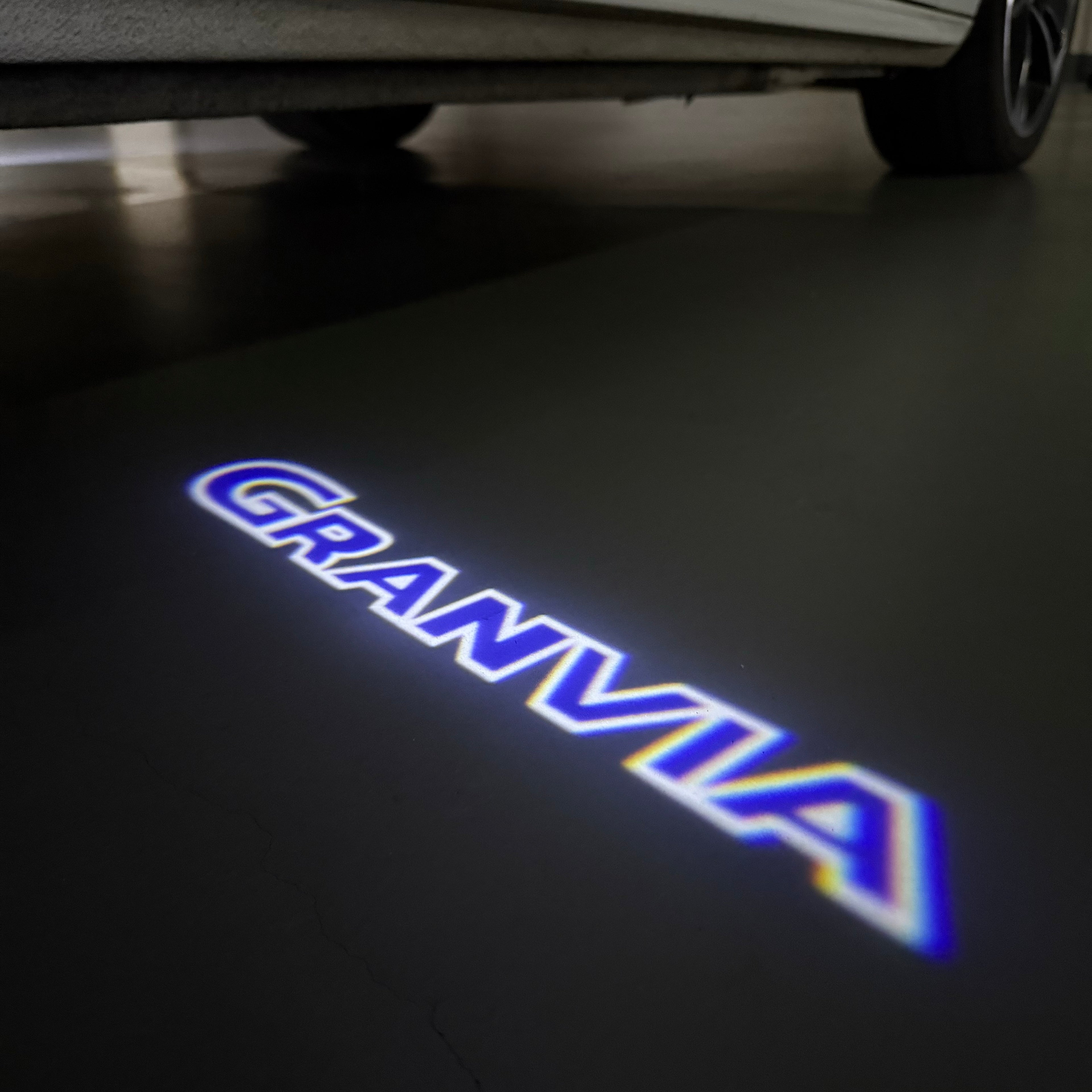 Toyota LOGO PROJECROTR LIGHTS Nr.02 (quantité 1 = 1 ensembles / 2 feux de porte)