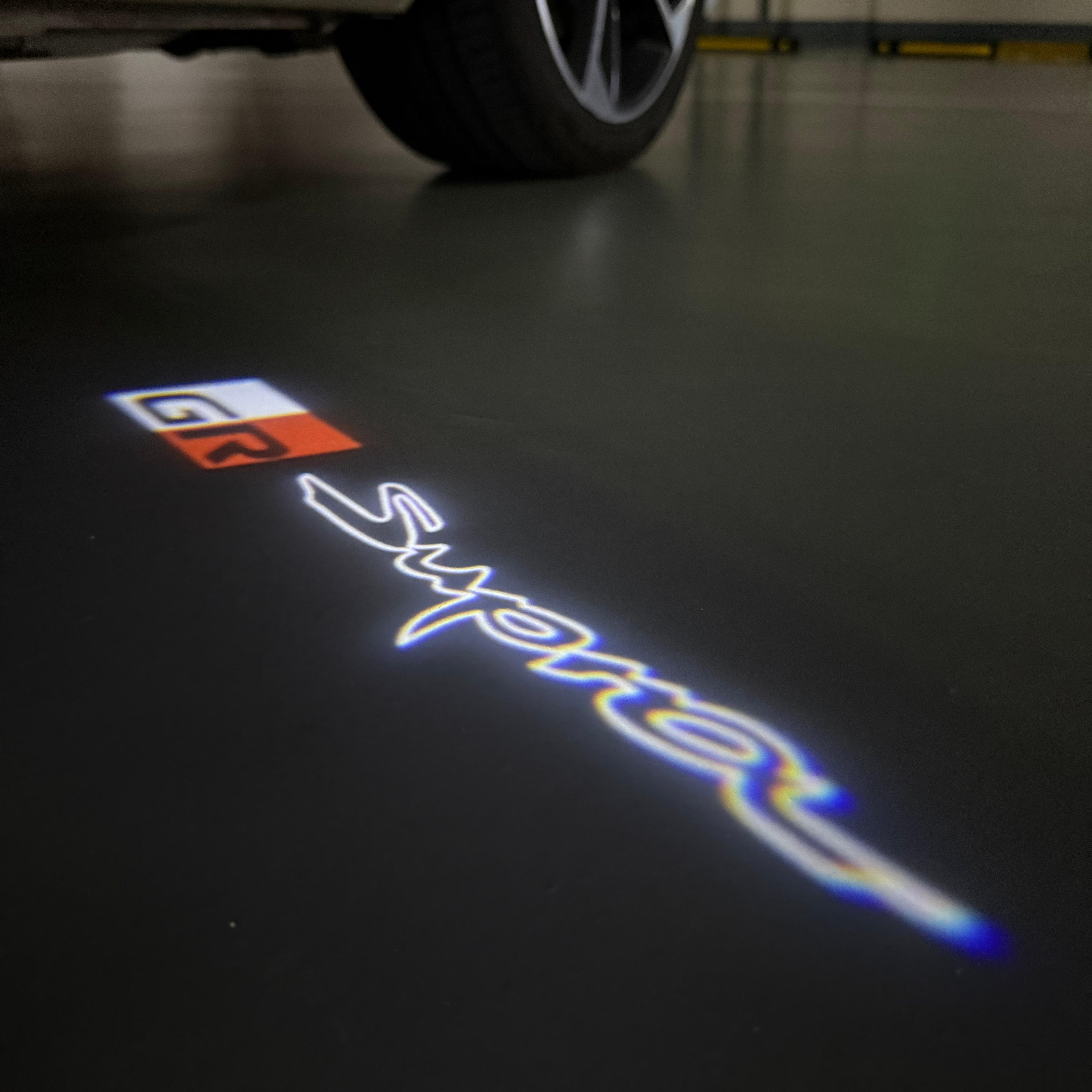 Toyota LOGO PROJECROTR LIGHTS Nr.02 (quantité 1 = 1 ensembles / 2 feux de porte)
