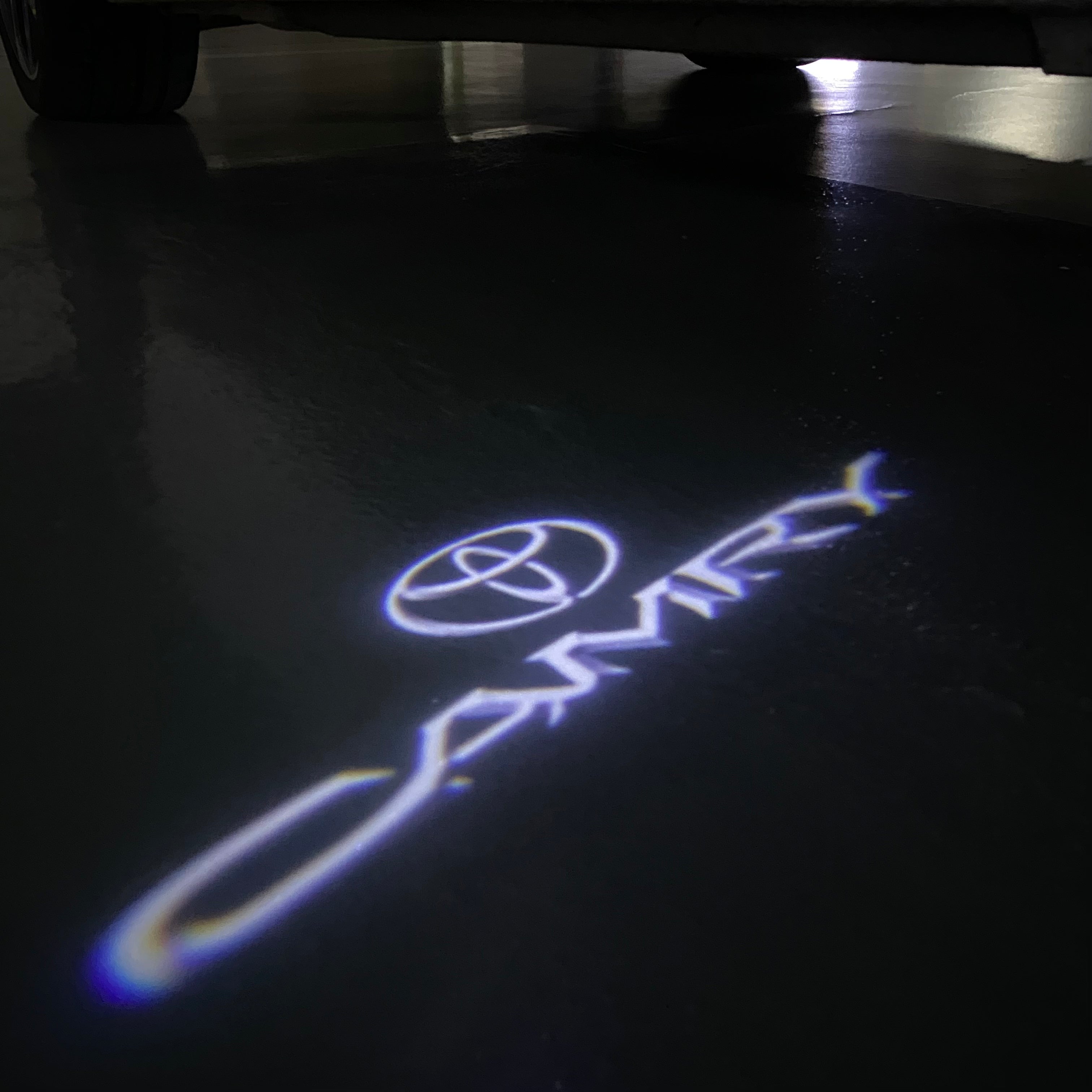 Toyota LOGO PROJECROTR LIGHTS Nr.02 (quantité 1 = 1 ensembles / 2 feux de porte)