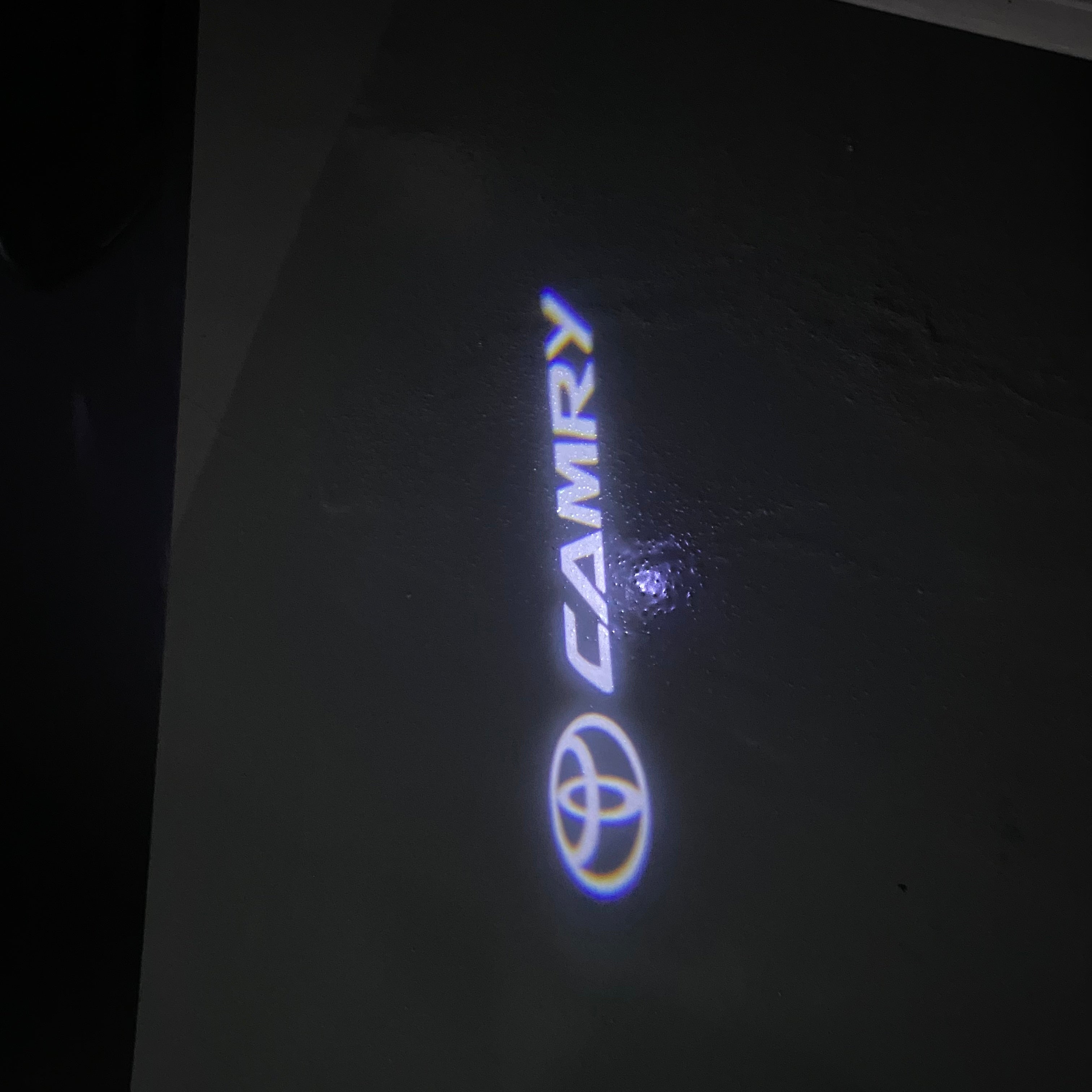 Toyota LOGO PROJECROTR LIGHTS Nr.02 (quantité 1 = 1 ensembles / 2 feux de porte)