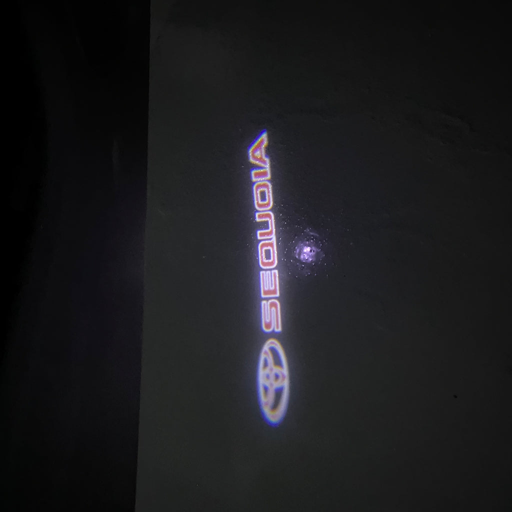 Toyota LOGO PROJECROTR LIGHTS Nr.02 (quantité 1 = 1 ensembles / 2 feux de porte)