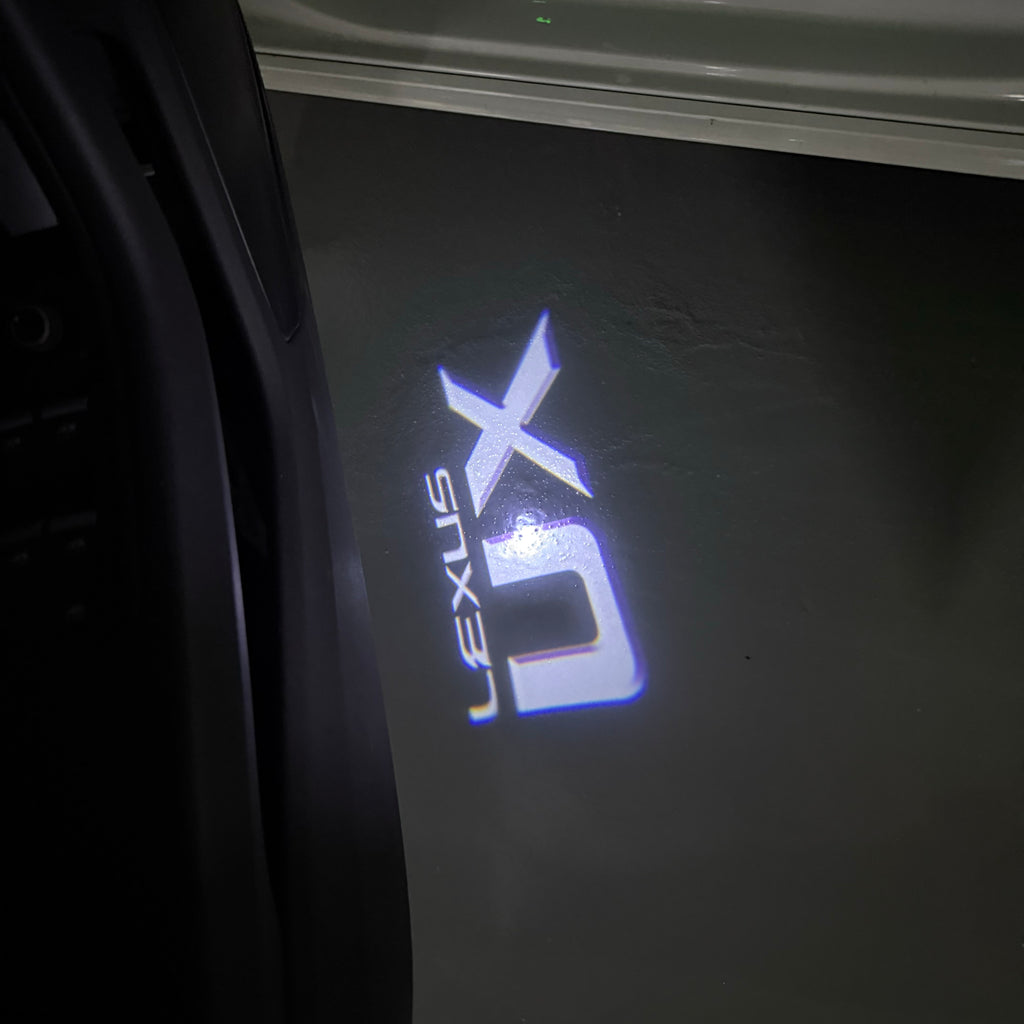 LUCES LEXUS LOGO PROJECROTR Nr.01 (cantidad 1 = 1 juegos / 2 luces de puerta)