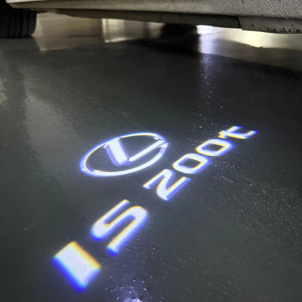 LEXUS LOGO PROJECTOR LIGHTS Nr.01 (الكمية 1 = 1 مجموعة / 2 أضواء باب)