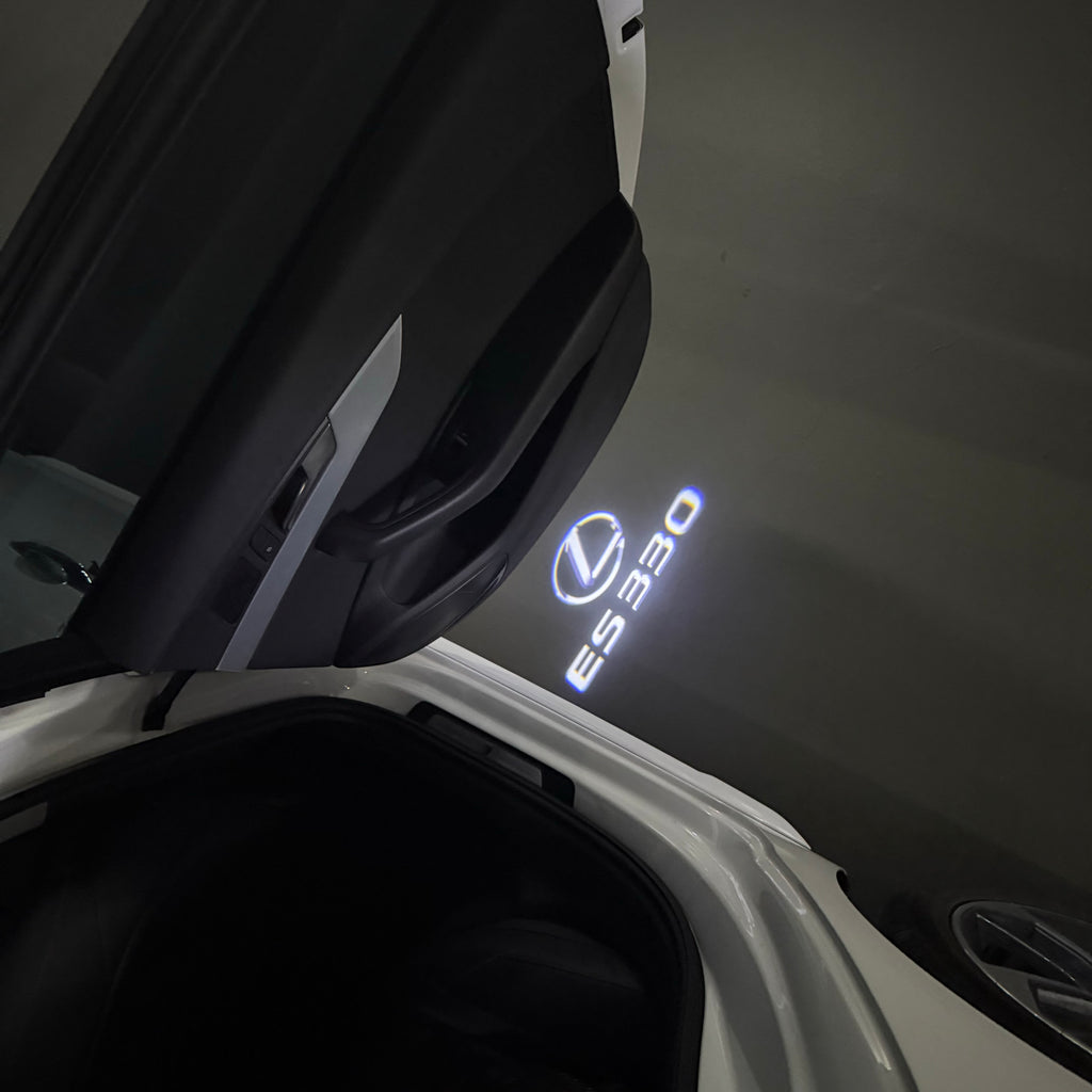 LEXUS LOGO PROJECROTR LIGHTS Nr.01 (Menge 1 = 1 Sets/2 Türleuchten)