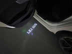 LEXUS LOGO PROJECTOR LIGHTS Nr.01 (الكمية 1 = 1 مجموعة / 2 أضواء باب)