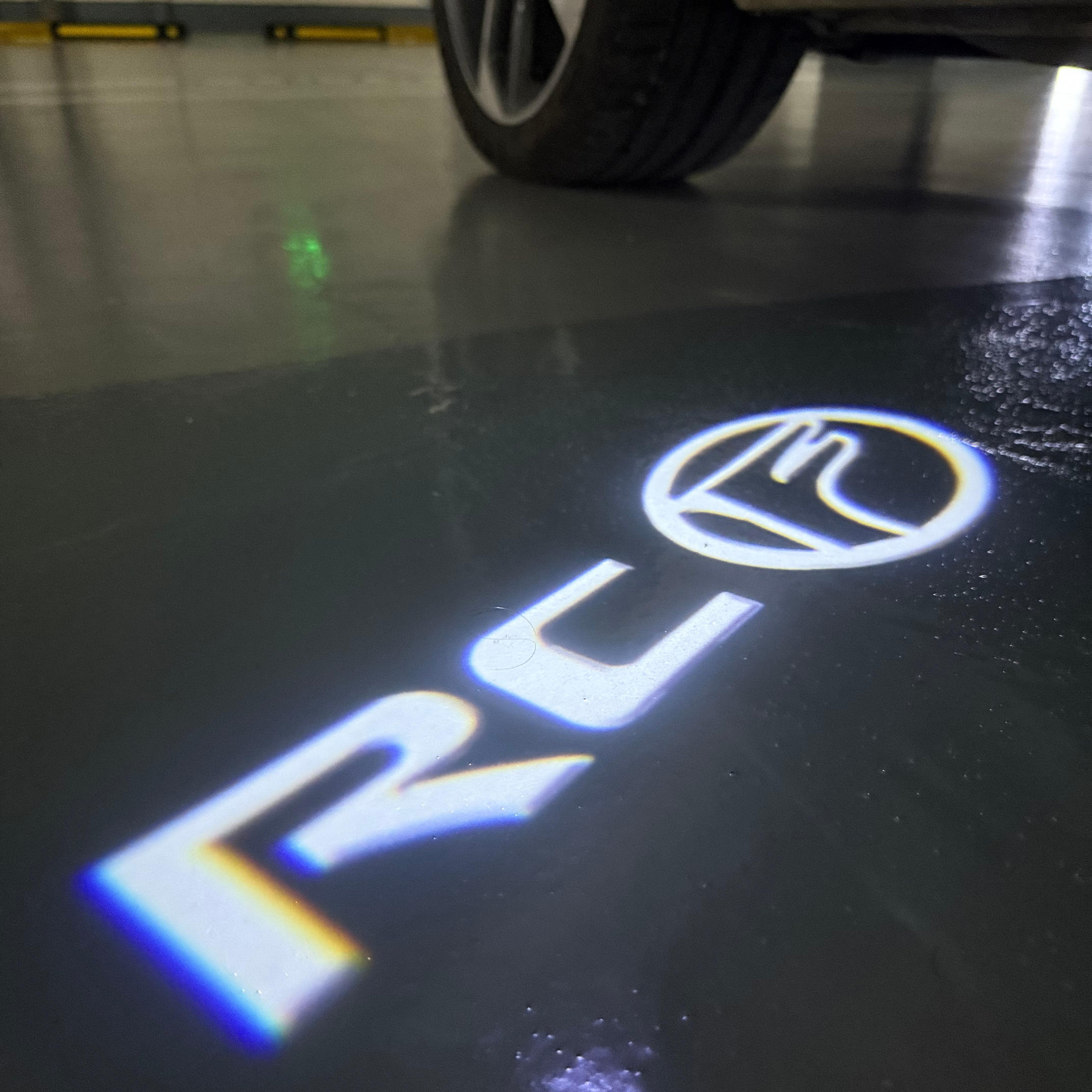 LEXUS LOGO PROJECROTR LIGHTS Nr.01 (Menge 1 = 1 Sets/2 Türleuchten)