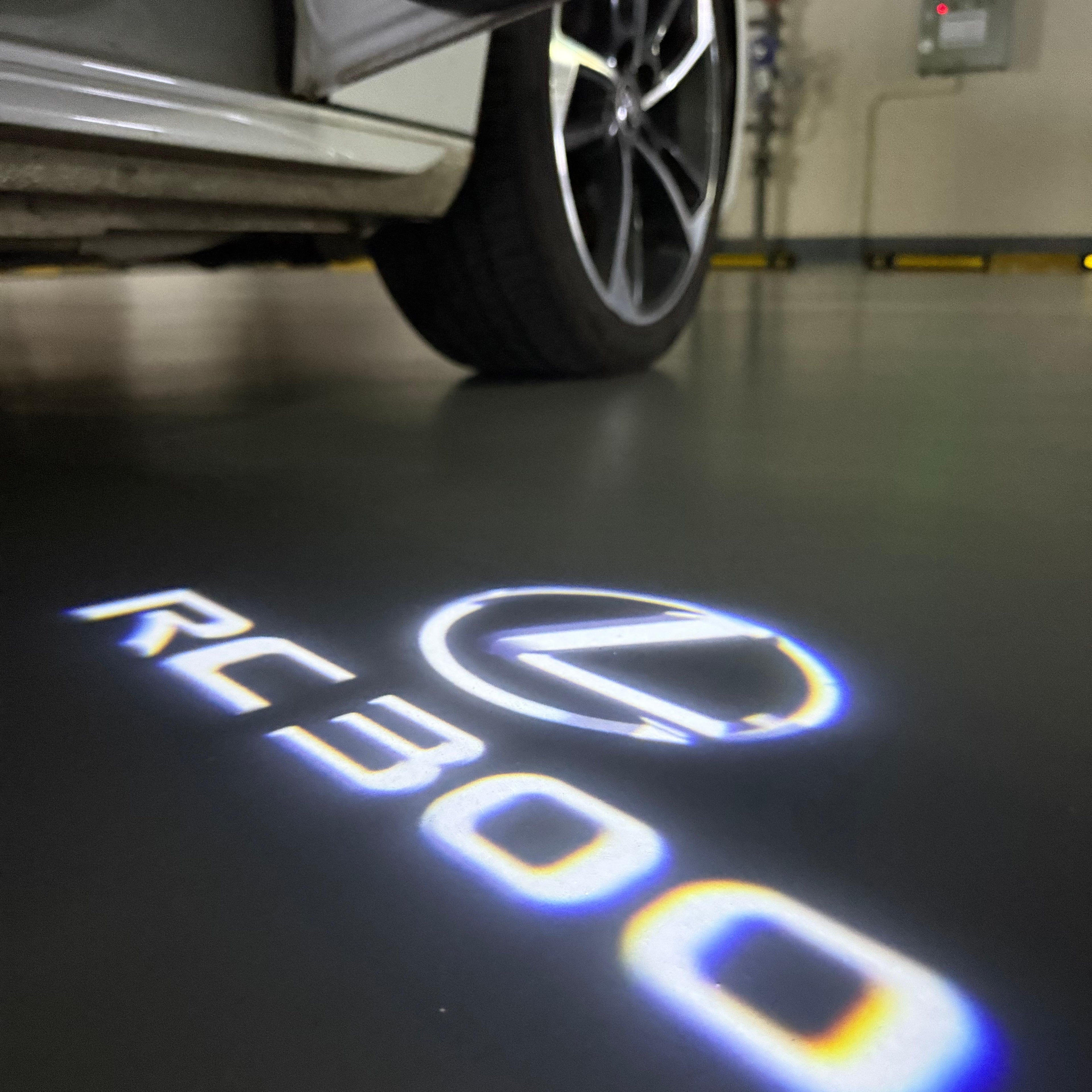 LEXUS LOGO PROJECROTR LIGHTS Nr.01 (Menge 1 = 1 Sets/2 Türleuchten)