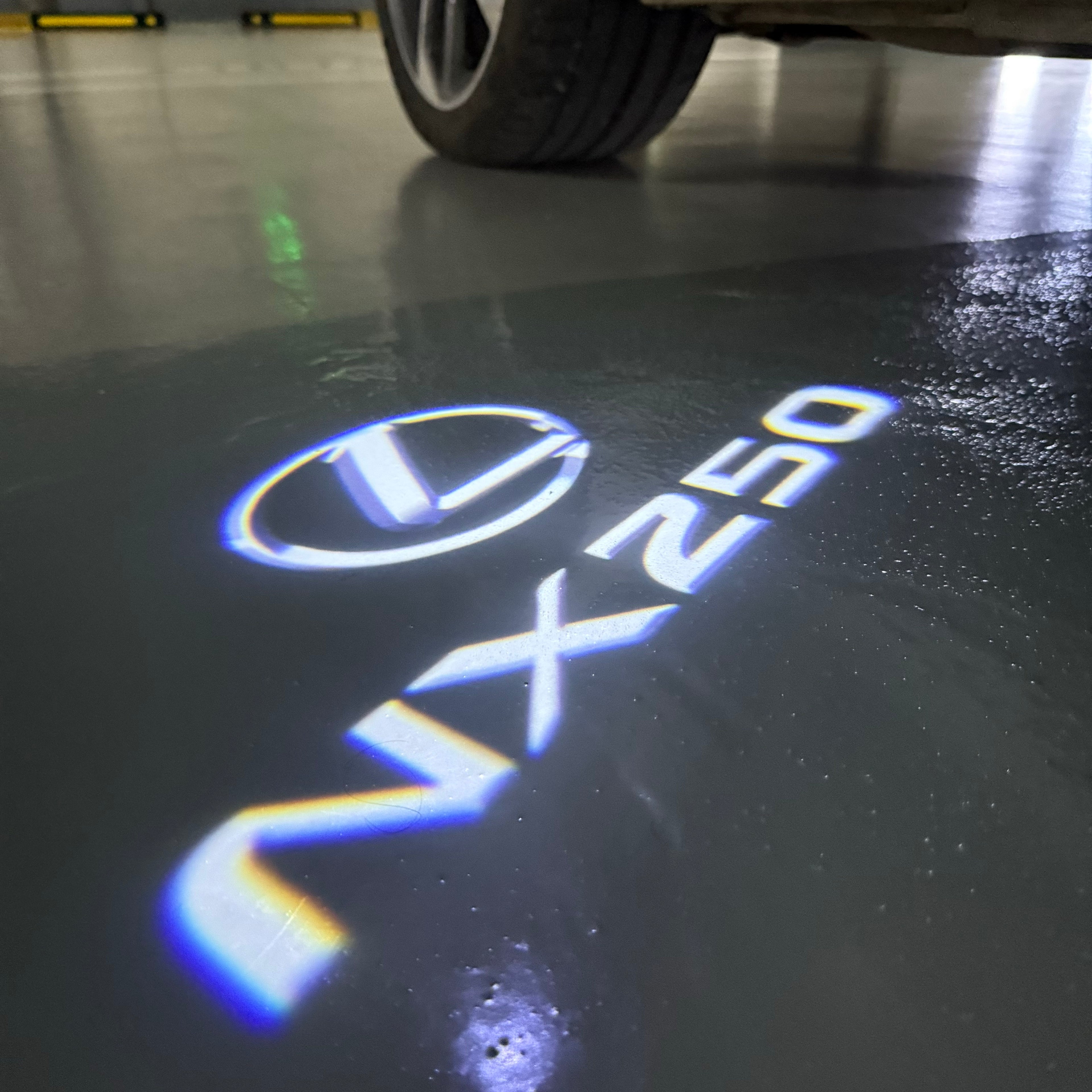 LEXUS LOGO PROJECROTR LIGHTS Nr.01 (Menge 1 = 1 Sets/2 Türleuchten)