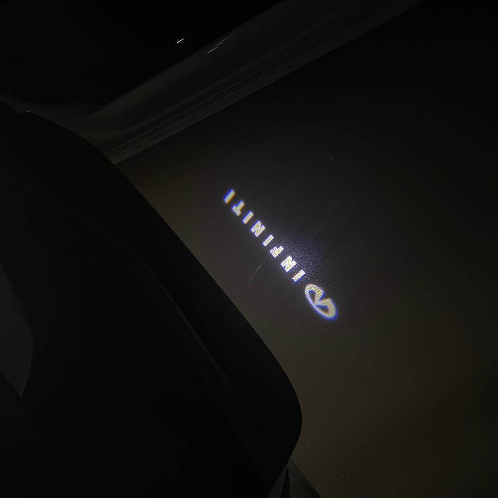 INFINTI LOGO PROJECROTR LIGHTS Nr.11 (quantité 1 = 1 ensemble/2 feux de porte)