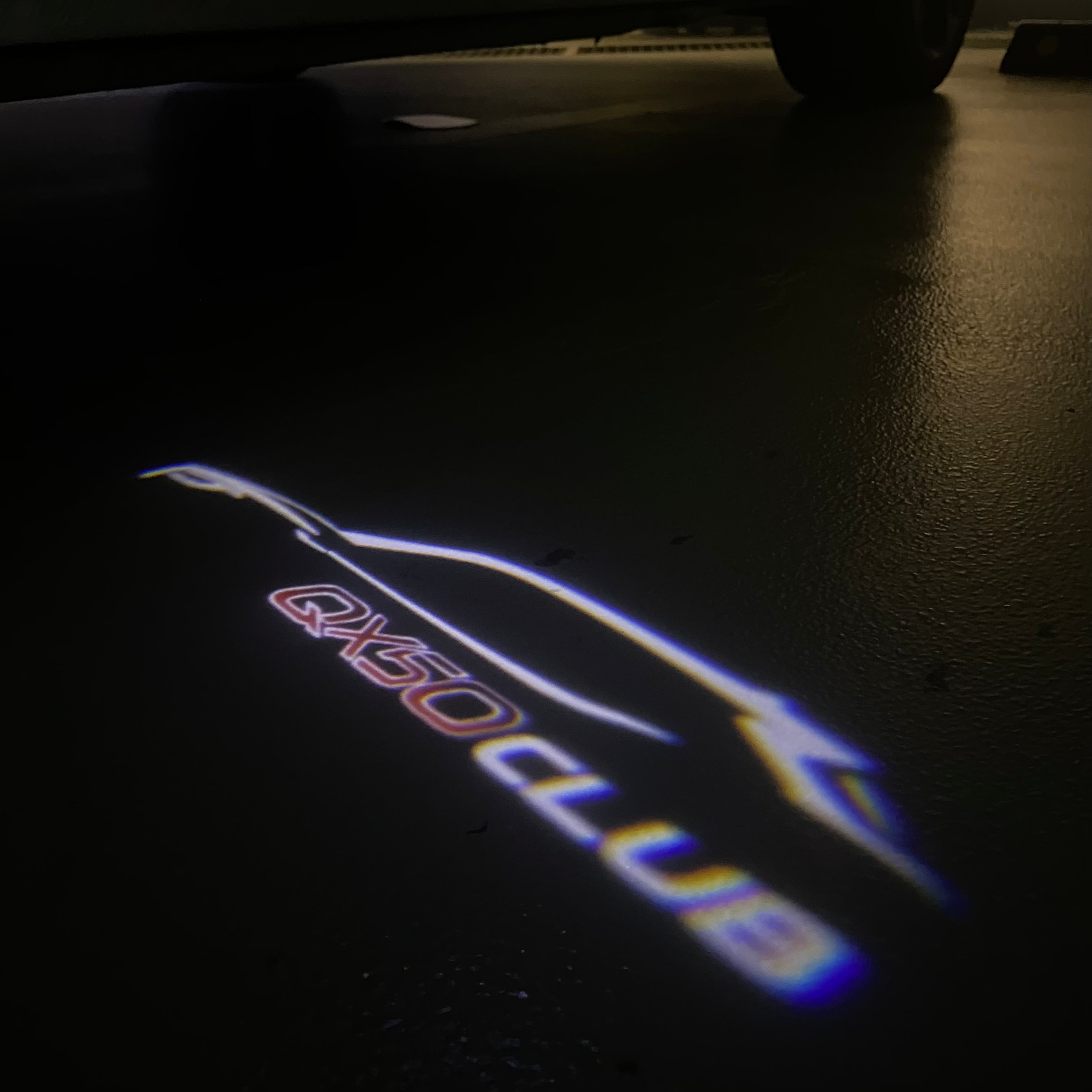 البند رقم 92 مصباح الباب رقم QX50 INFINTI