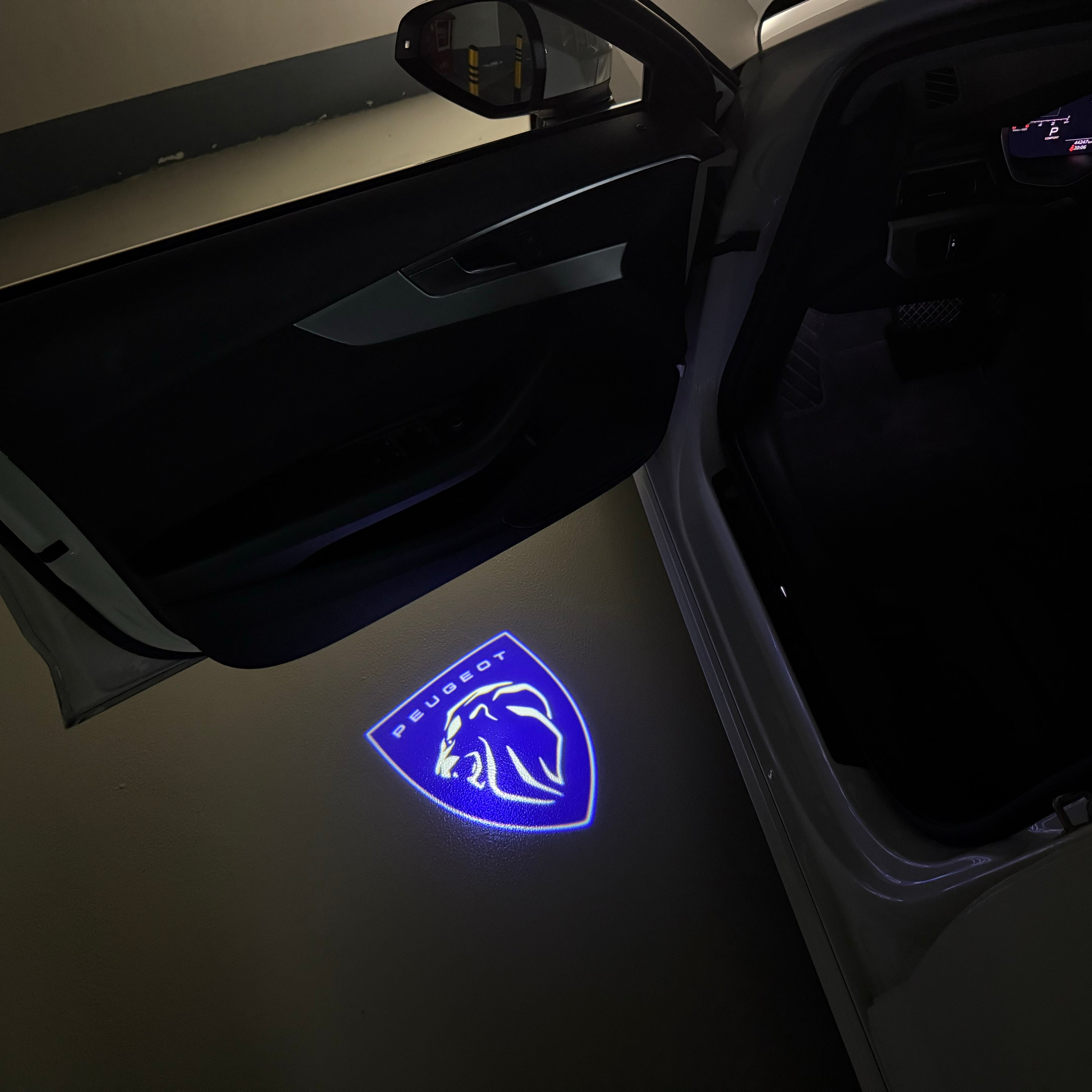 BMW M3 LOGO PROJECTOT LIGHTS Nr.24 (Menge 1 = 1 Sets/2 Türleuchten)