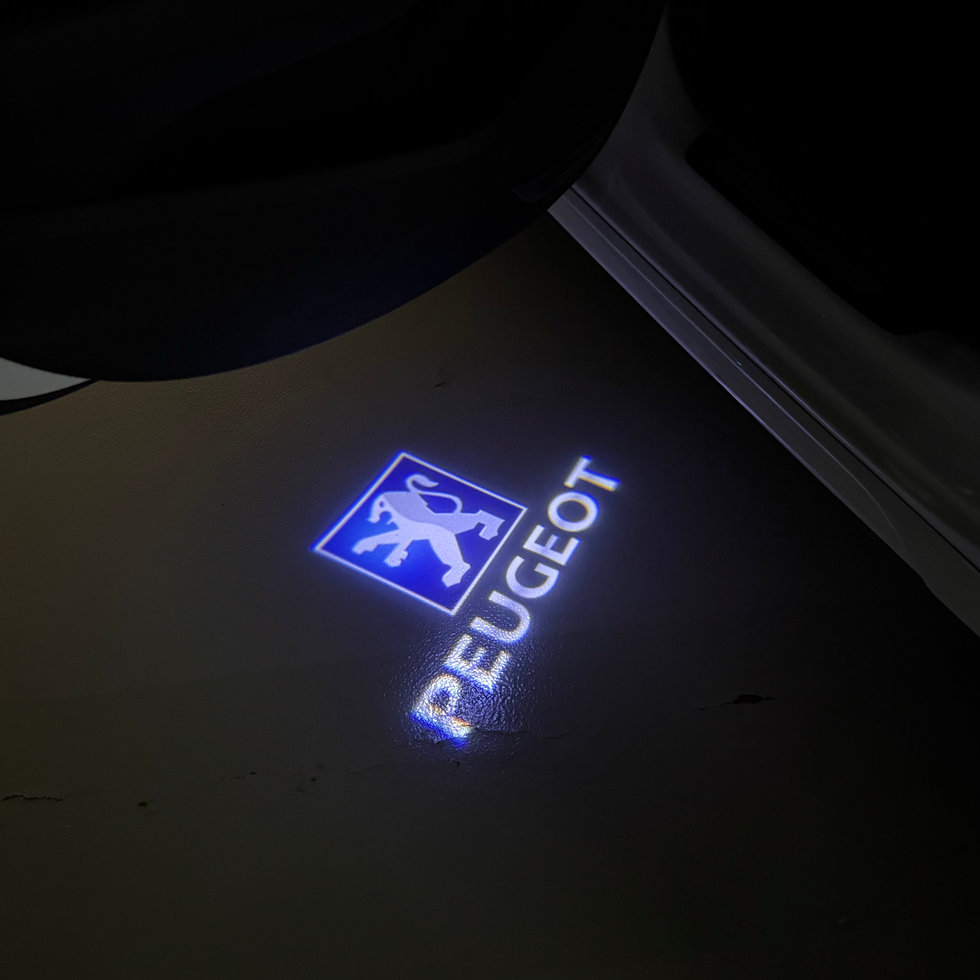 BMW M3 LOGO PROJECTOT LIGHTS Nr.24 (Menge 1 = 1 Sets/2 Türleuchten)