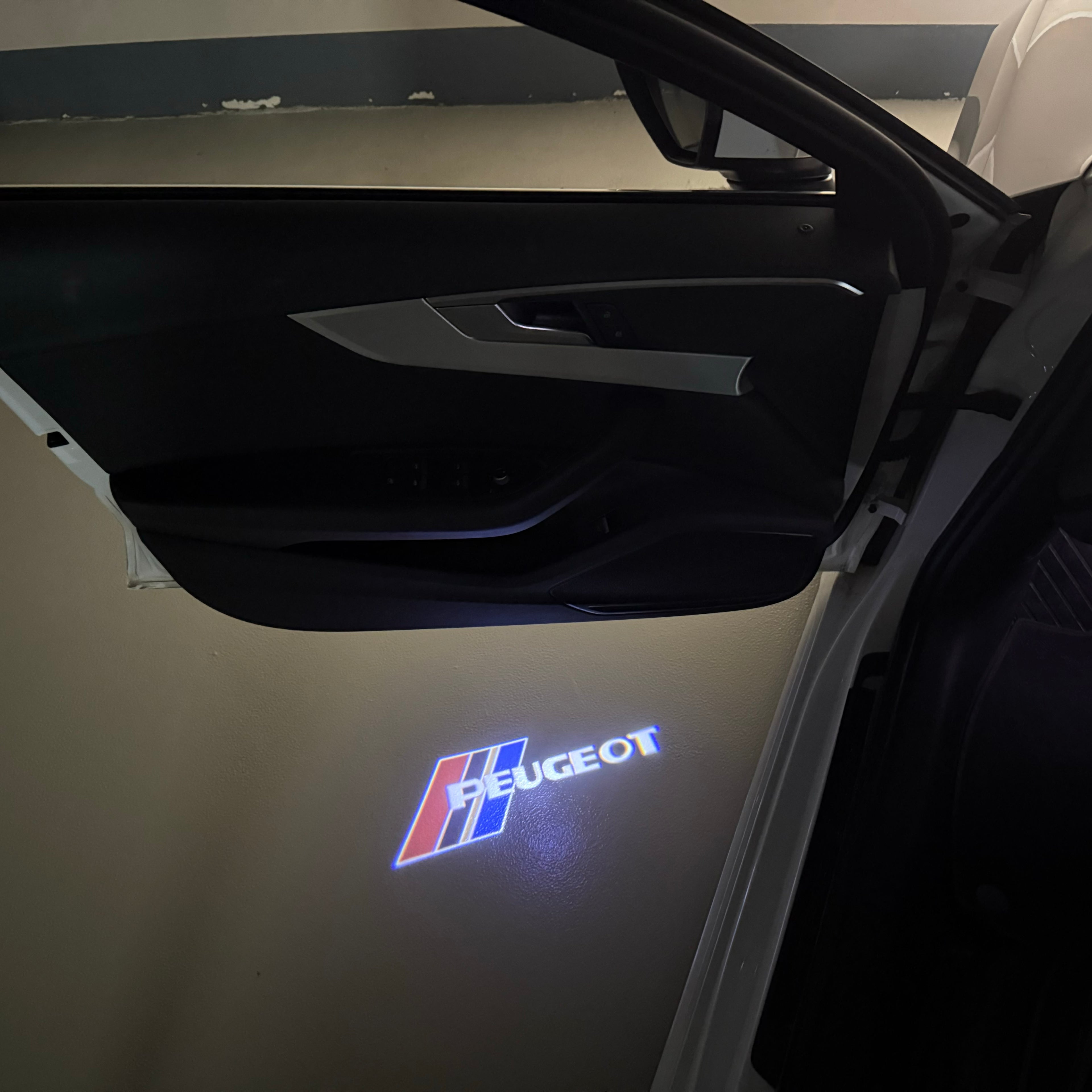 BMW M3 LOGO PROJECTOT LIGHTS Nr.24 (Menge 1 = 1 Sets/2 Türleuchten)