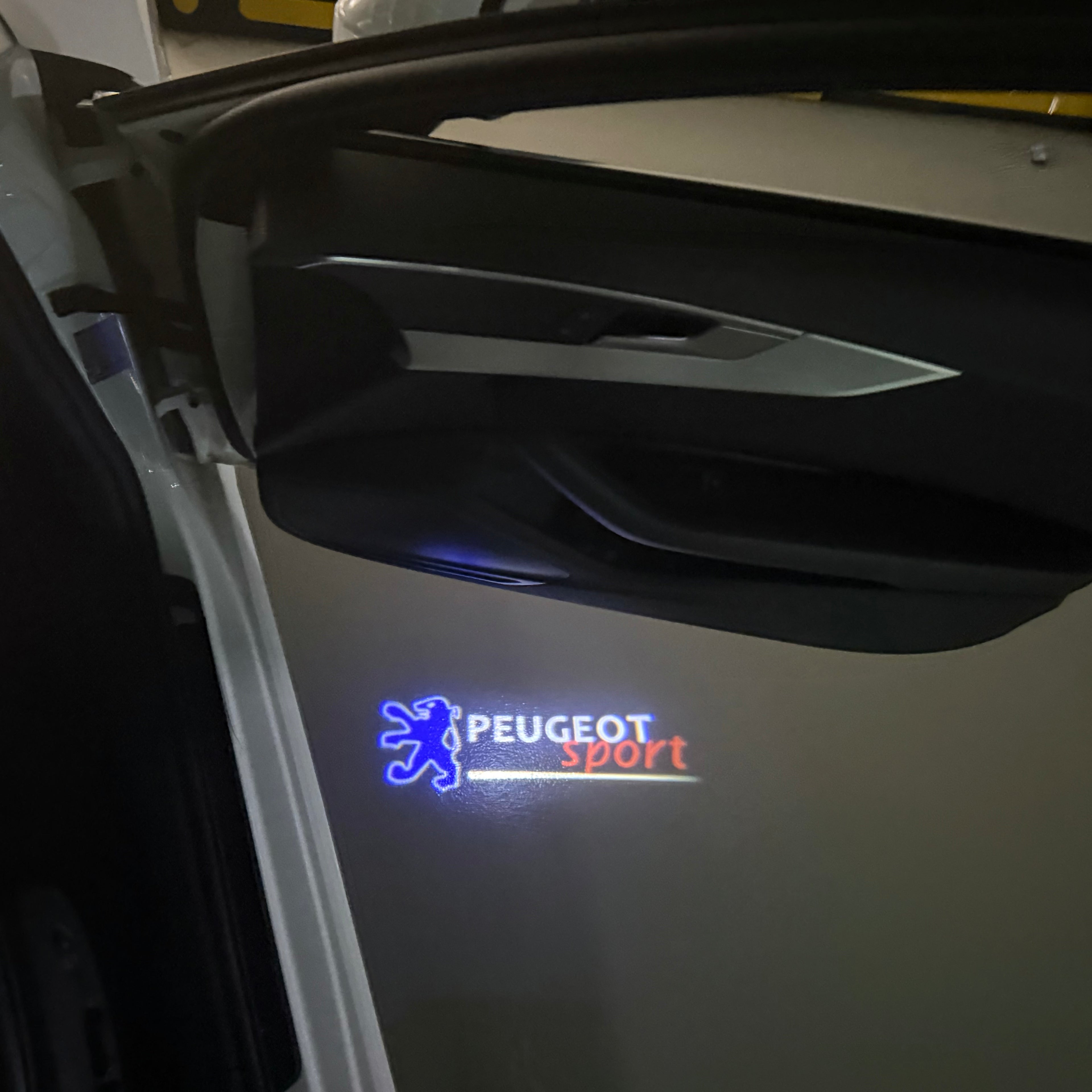 BMW M3 LOGO PROJECTOT LIGHTS Nr.24 (Menge 1 = 1 Sets/2 Türleuchten)