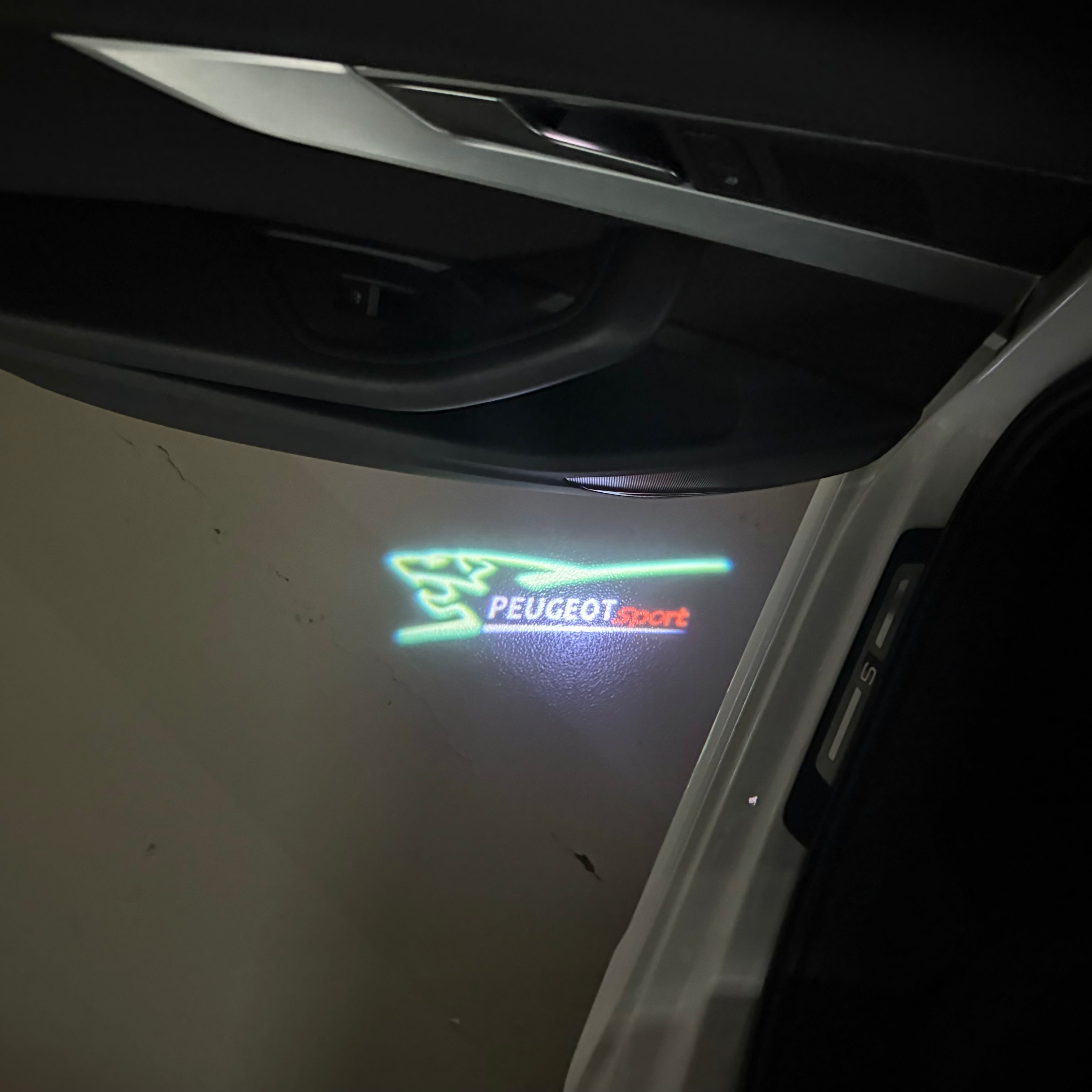 BMW M3 LOGO PROJECTOT LIGHTS Nr.24 (Menge 1 = 1 Sets/2 Türleuchten)