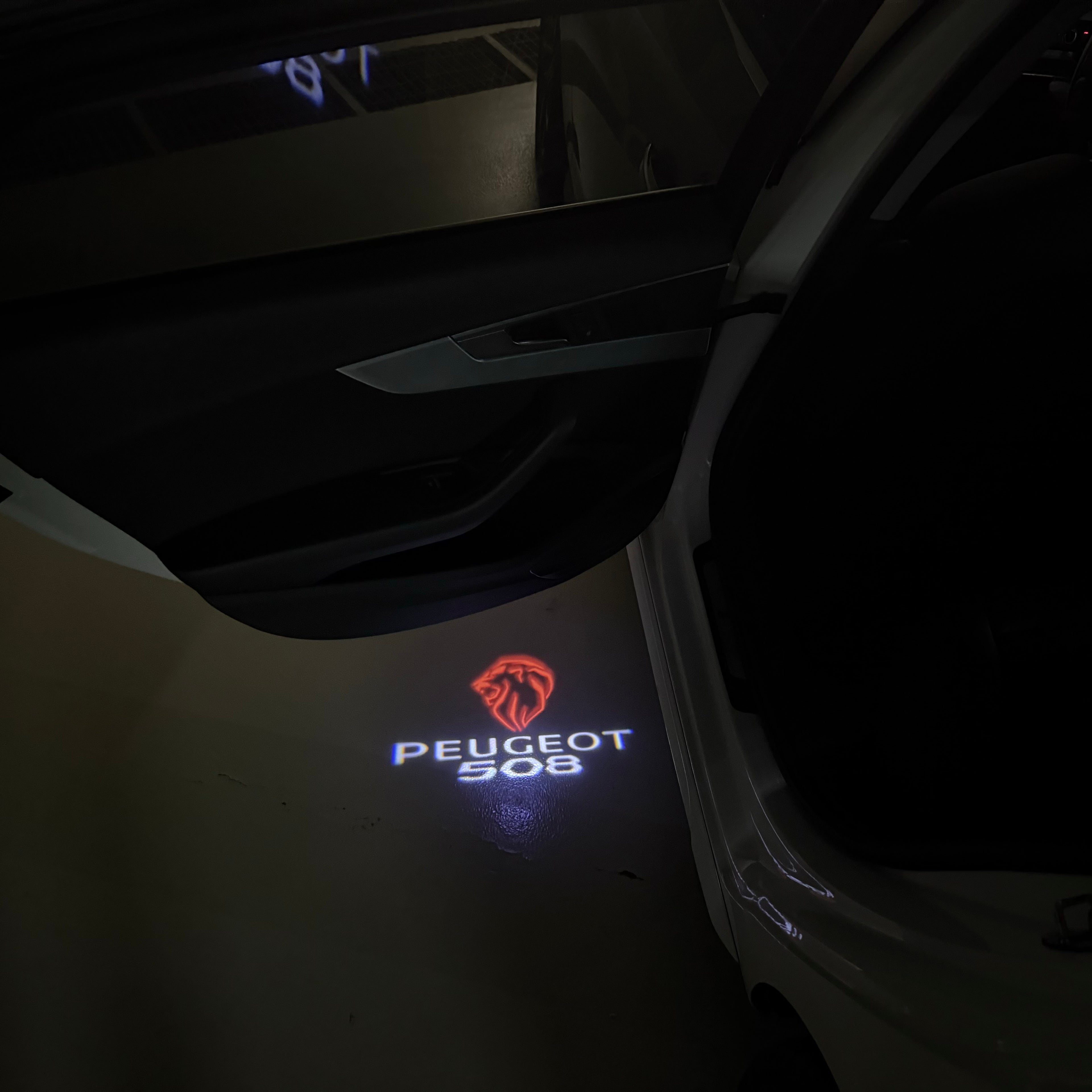 ÉCLAIRAGE DE PROJECTEUR BMW M3 LOGO Nr.24 (quantité 1 = 1 jeux / 2 feux de porte)