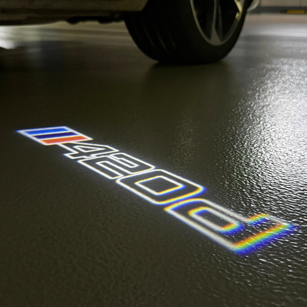 LUCES DE PROYECTOR DEL LOGOTIPO BMW M3 Nr.24 (cantidad 1 = 1 juegos / 2 luces de puerta)