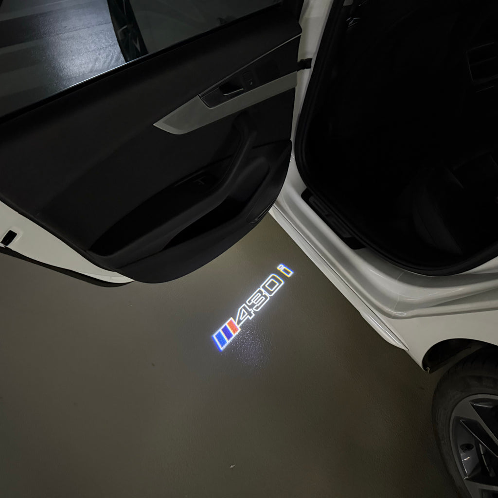LUCES DE PROYECTOR DEL LOGOTIPO BMW M3 Nr.24 (cantidad 1 = 1 juegos / 2 luces de puerta)