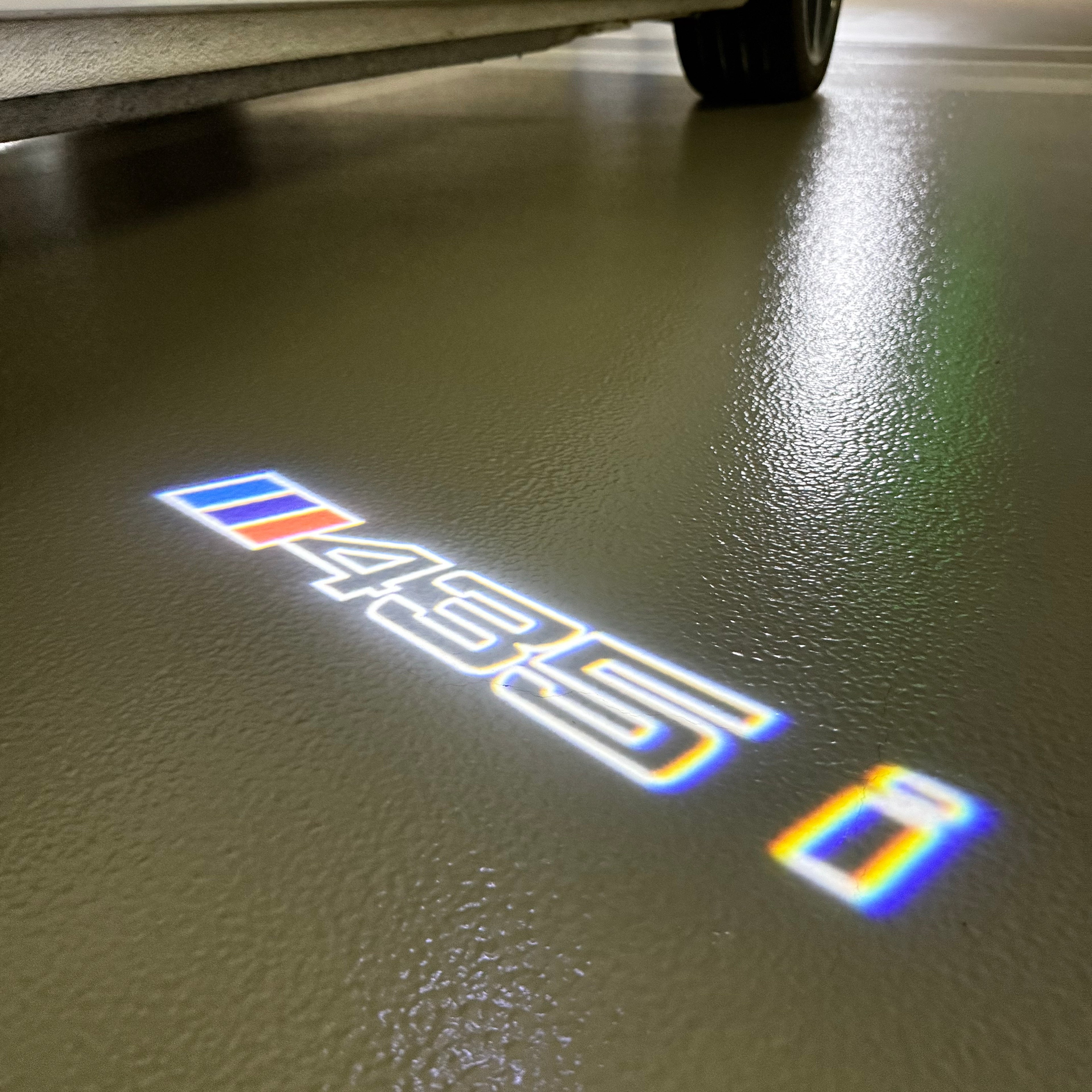ÉCLAIRAGE DE PROJECTEUR BMW M3 LOGO Nr.24 (quantité 1 = 1 jeux / 2 feux de porte)