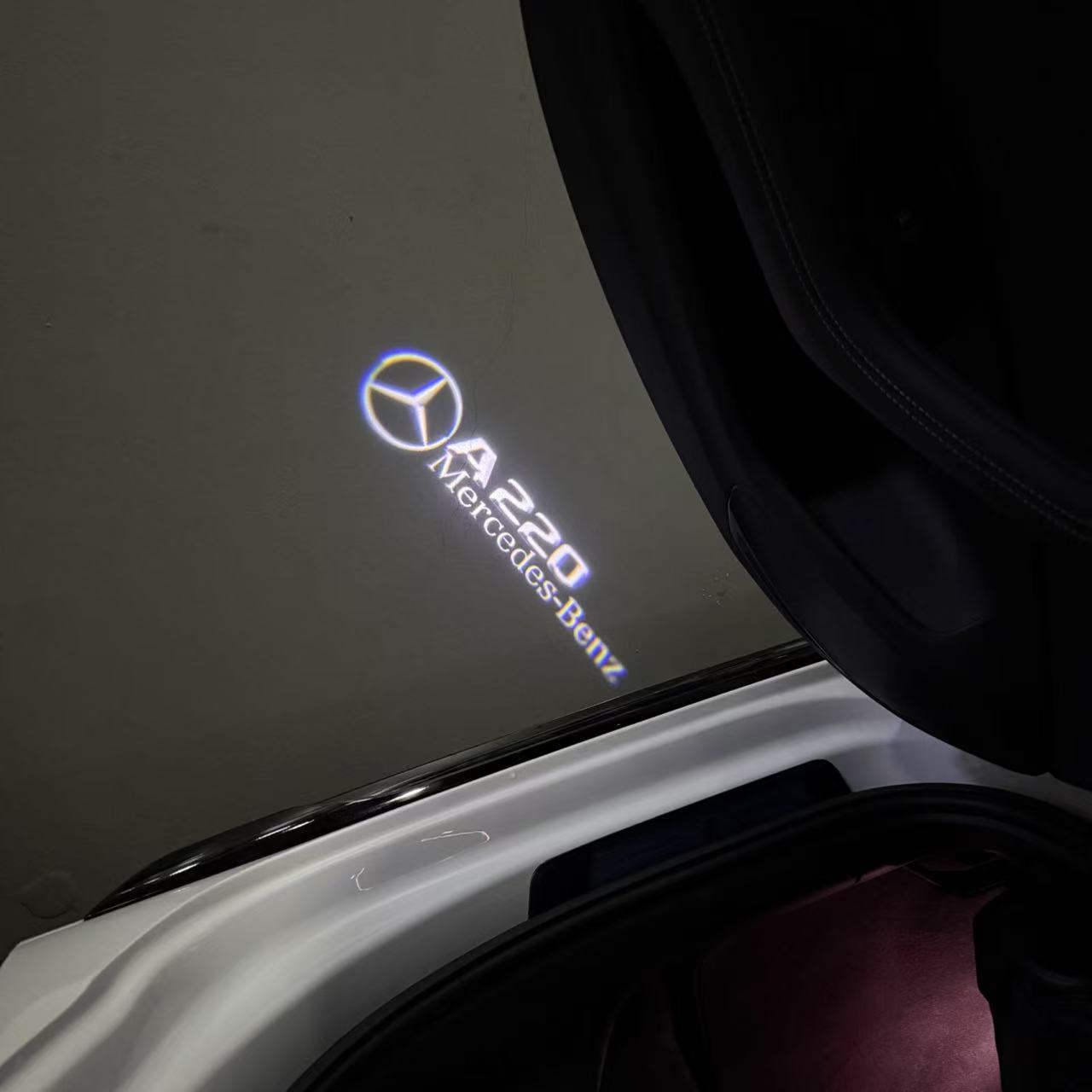 MERCEDES BENZ LOGO PROJECTOT LIGHTS Nr.03 (Menge 1 = 1 Sätze/2 Türleuchten)