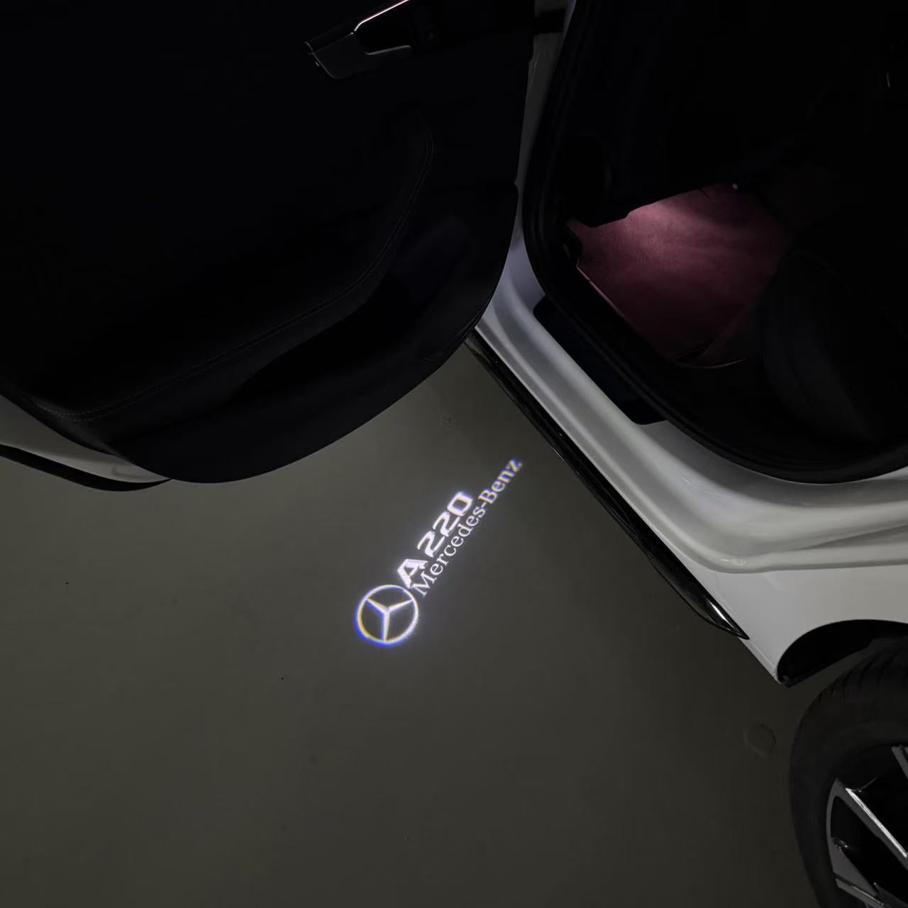 MERCEDES BENZ LOGO PROJECTOT LIGHTS Nr.03 (Menge 1 = 1 Sätze/2 Türleuchten)