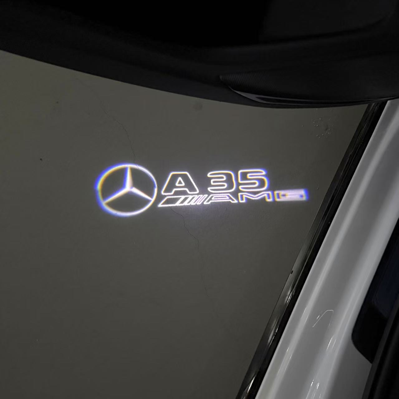 LUCI PROIETTORI LOGO MERCEDES BENZ Nr.03 (quantità 1 = 1 set / 2 luci porta)