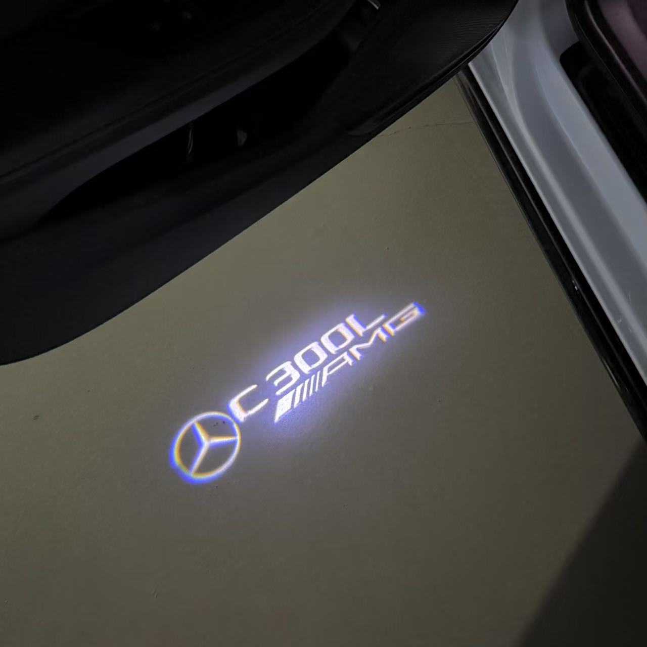 MERCEDES BENZ LOGO PROJECTOT LIGHTS Nr.03 (Menge 1 = 1 Sätze/2 Türleuchten)