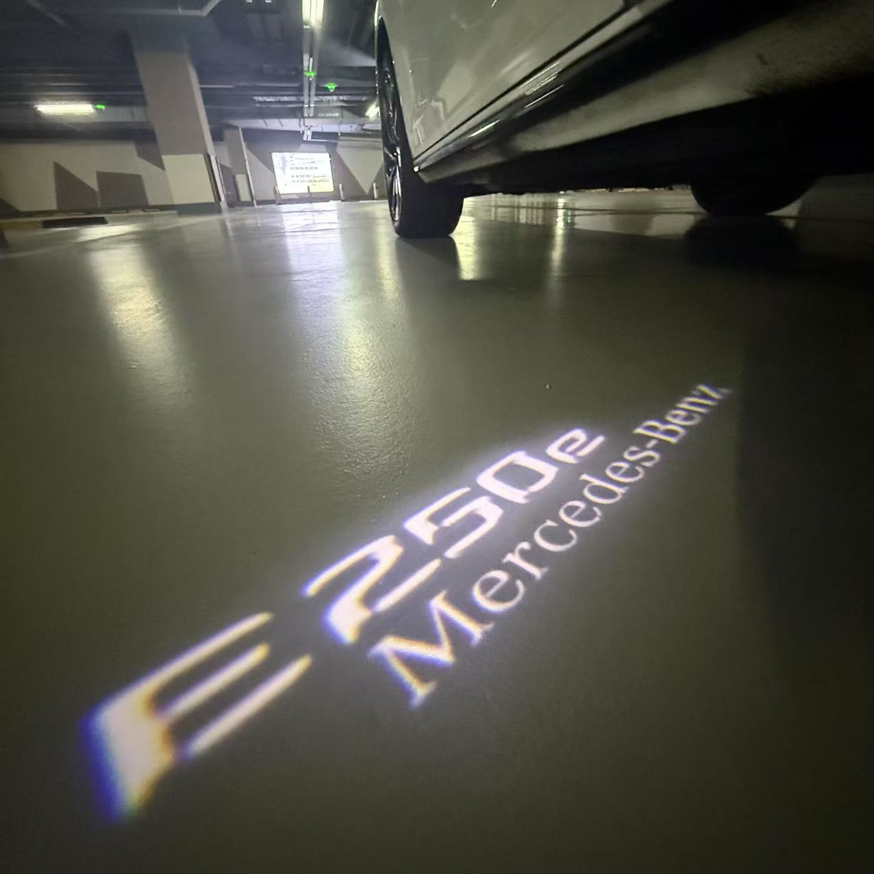 MERCEDES BENZ LOGO PROJECTOT LIGHTS Nr.03 (Menge 1 = 1 Sätze/2 Türleuchten)