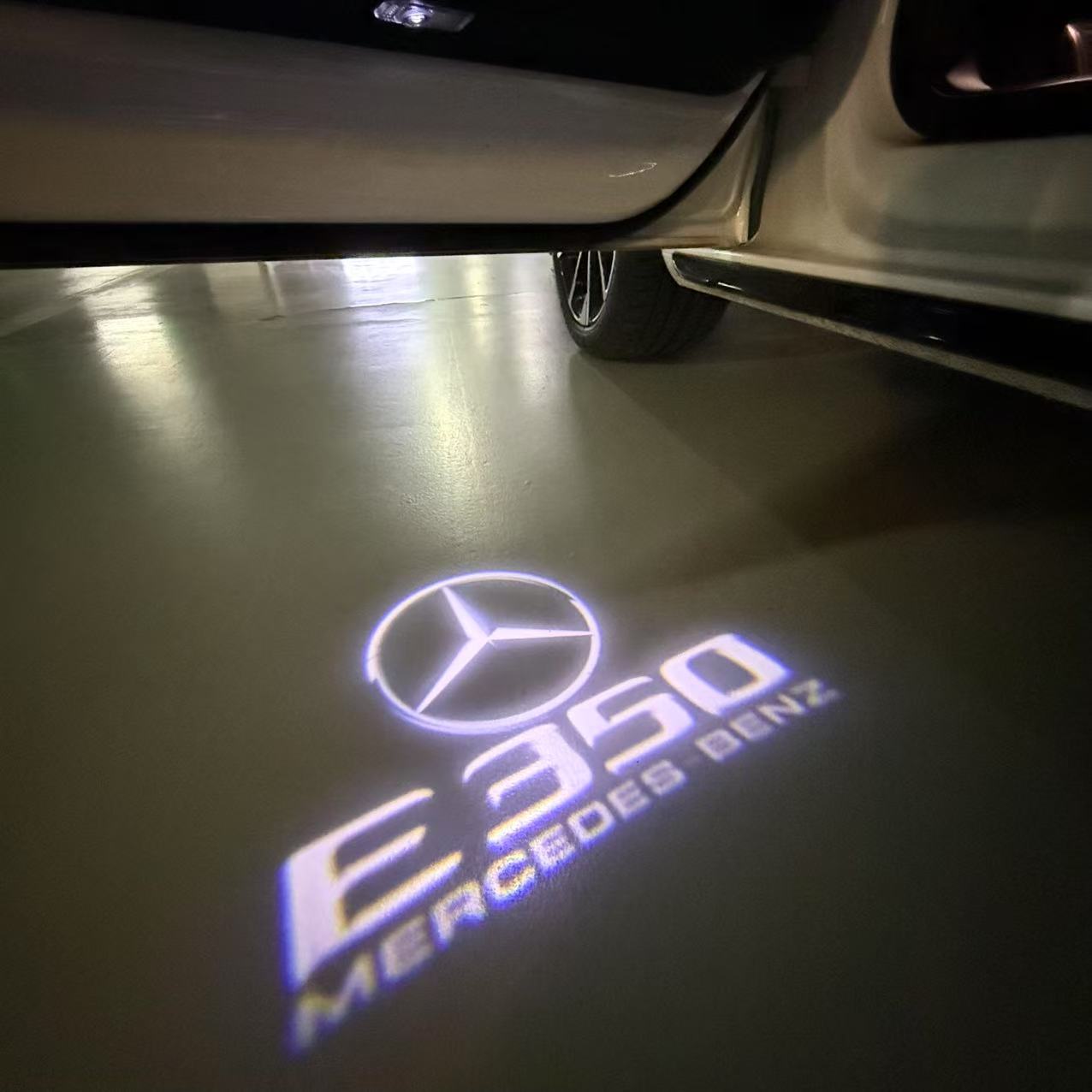 MERCEDES BENZ LOGO PROJECTOT LIGHTS Nr.03 (Menge 1 = 1 Sätze/2 Türleuchten)