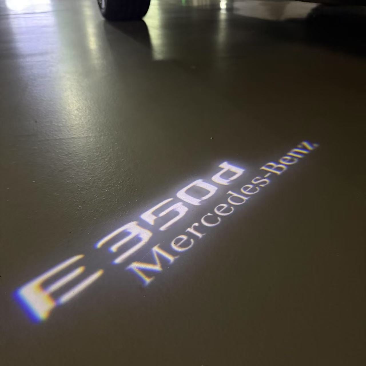 MERCEDES BENZ LOGO PROJECTOT LIGHTS Nr.03 (Menge 1 = 1 Sätze/2 Türleuchten)