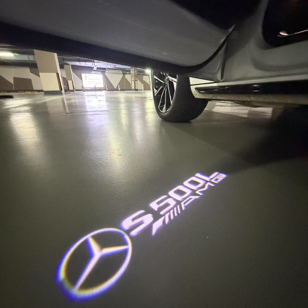 أضواء بروجكتور شعار MERCEDES BENZ رقم 03 (الكمية 1 = 1 مجموعة / 2 أضواء باب)