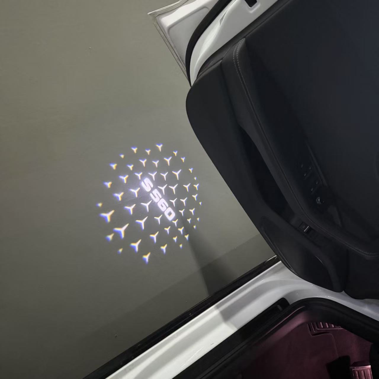 MERCEDES BENZ LOGO PROJECTOT LIGHTS Nr.03 (Menge 1 = 1 Sätze/2 Türleuchten)