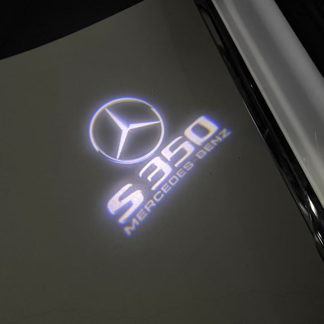 MERCEDES BENZ LOGO PROJECTOT LIGHTS Nr.03 (Menge 1 = 1 Sätze/2 Türleuchten)
