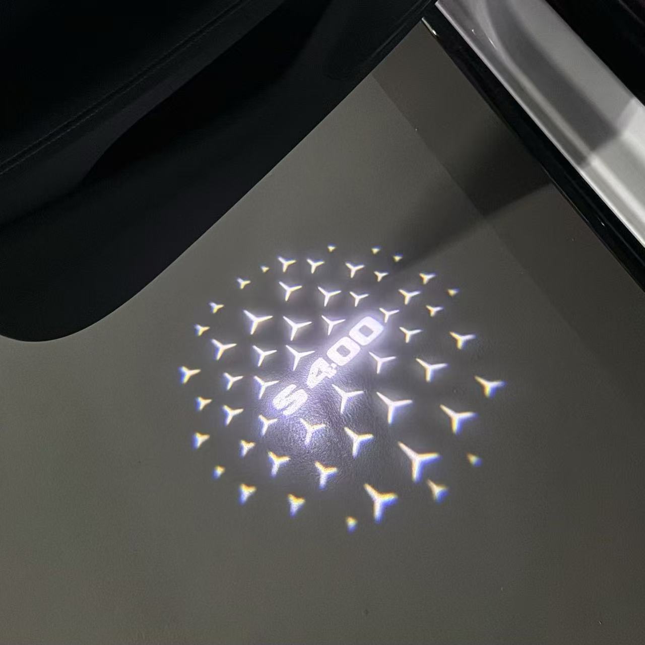 MERCEDES BENZ LOGO PROJECTOT LIGHTS Nr.03 (Menge 1 = 1 Sätze/2 Türleuchten)