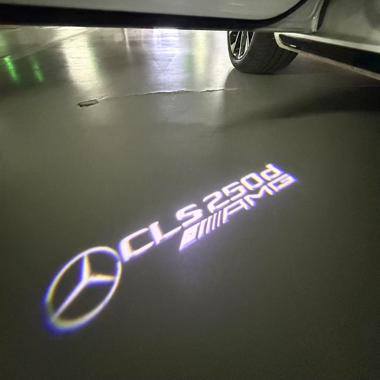 LUCI PROIETTORI LOGO MERCEDES BENZ Nr.03 (quantità 1 = 1 set / 2 luci porta)