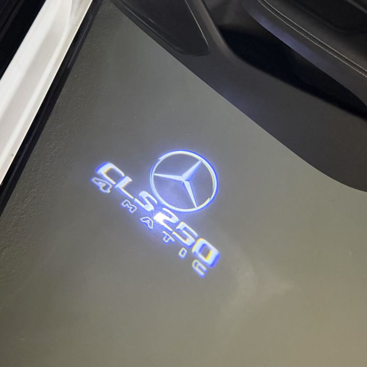 LUCI PROIETTORI LOGO MERCEDES BENZ Nr.03 (quantità 1 = 1 set / 2 luci porta)