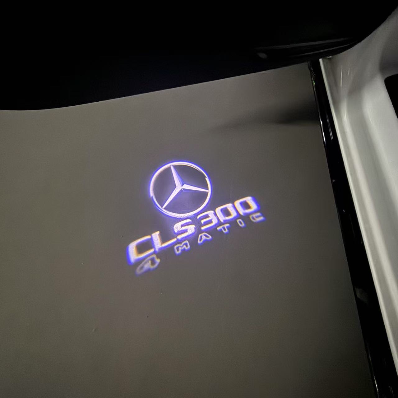 LUCI PROIETTORI LOGO MERCEDES BENZ Nr.03 (quantità 1 = 1 set / 2 luci porta)