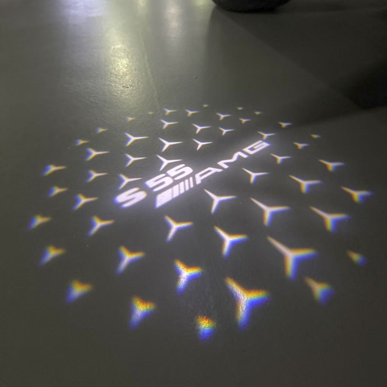 LUCI PROIETTORI LOGO MERCEDES BENZ Nr.03 (quantità 1 = 1 set / 2 luci porta)