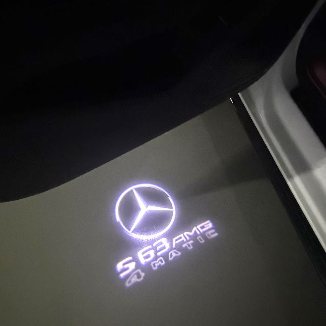 LUCI PROIETTORI LOGO MERCEDES BENZ Nr.03 (quantità 1 = 1 set / 2 luci porta)