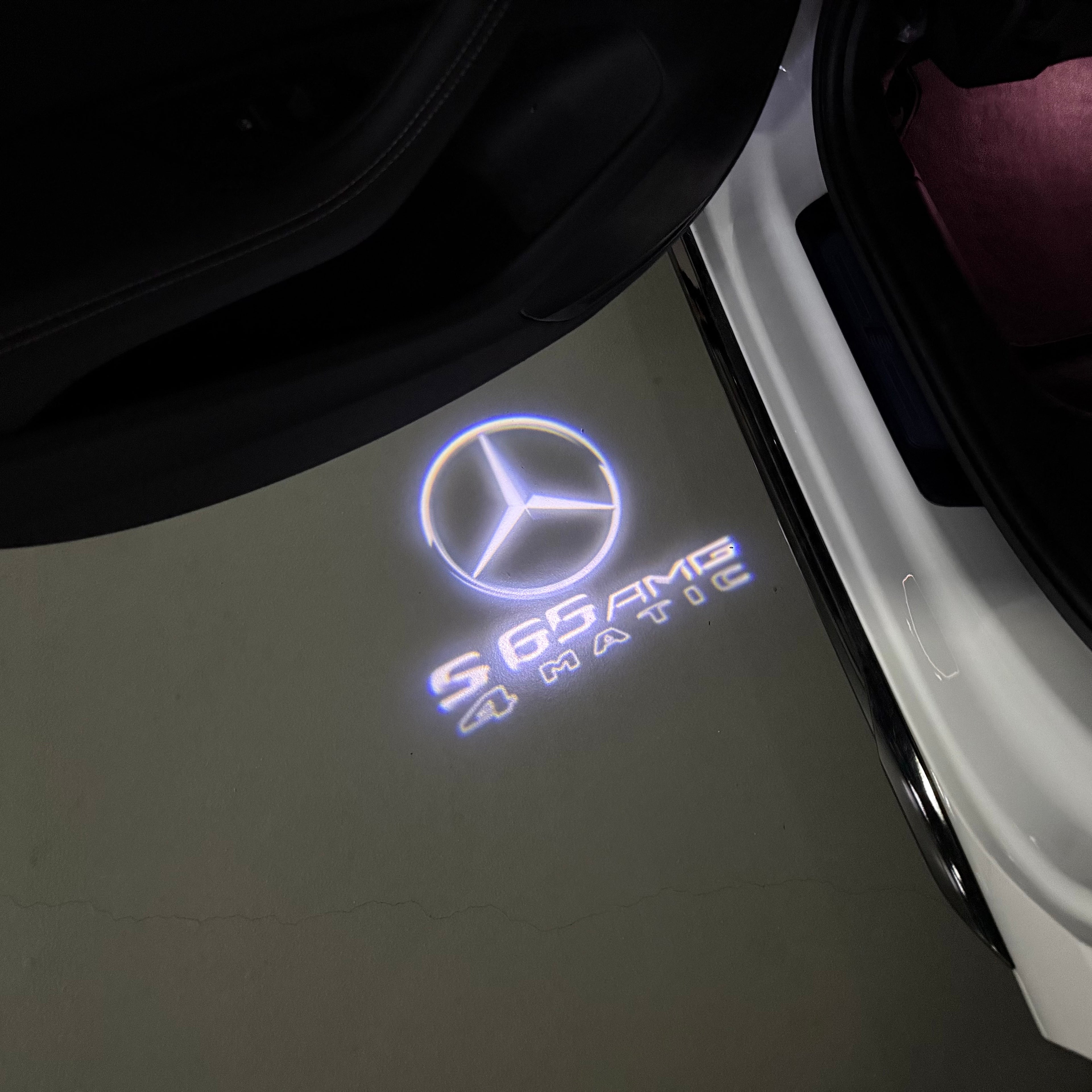 LUCI PROIETTORI LOGO MERCEDES BENZ Nr.03 (quantità 1 = 1 set / 2 luci porta)