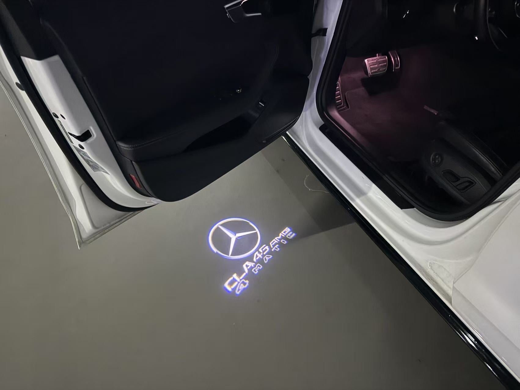 LUCI PROIETTORI LOGO MERCEDES BENZ Nr.03 (quantità 1 = 1 set / 2 luci porta)