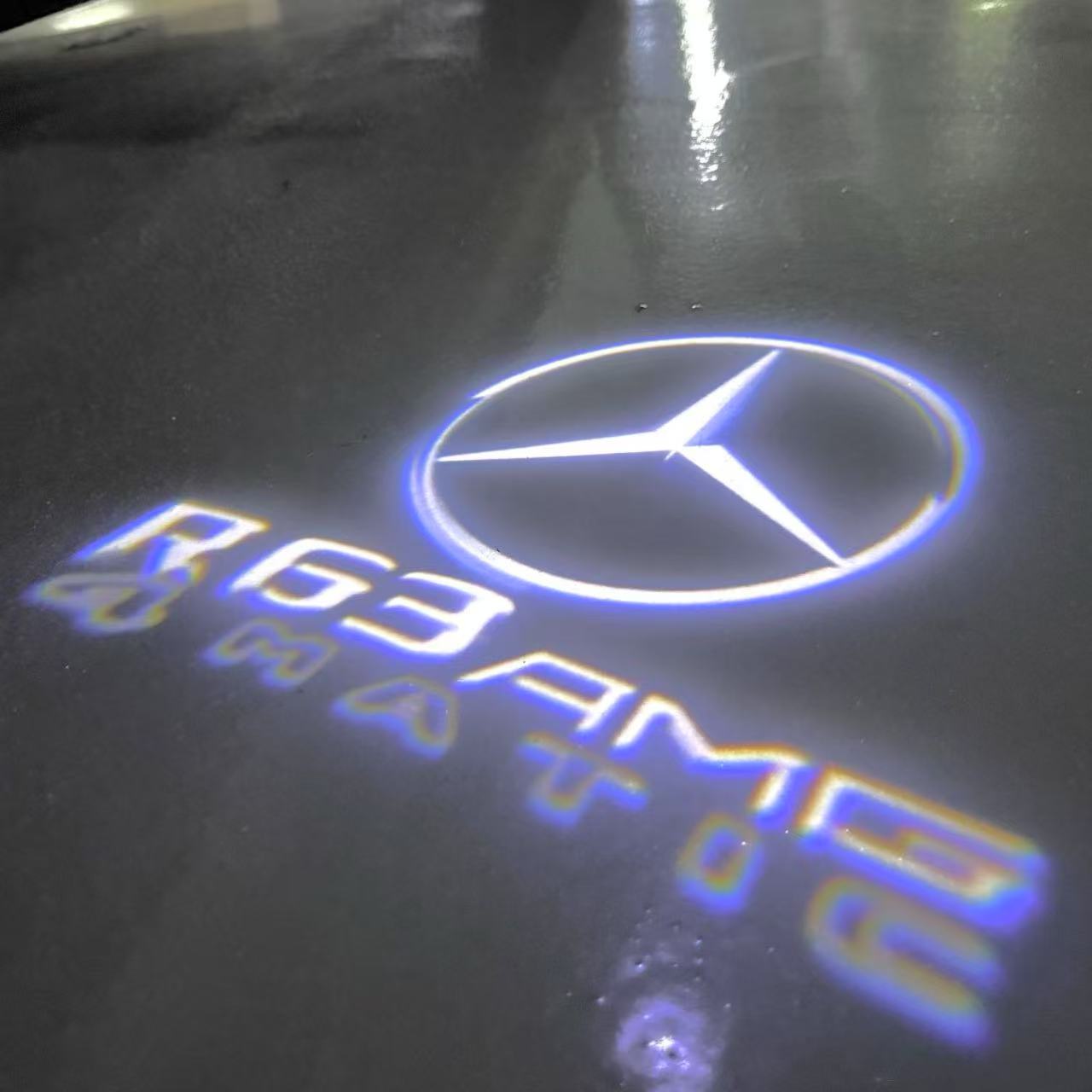 LUCI PROIETTORI LOGO MERCEDES BENZ Nr.03 (quantità 1 = 1 set / 2 luci porta)