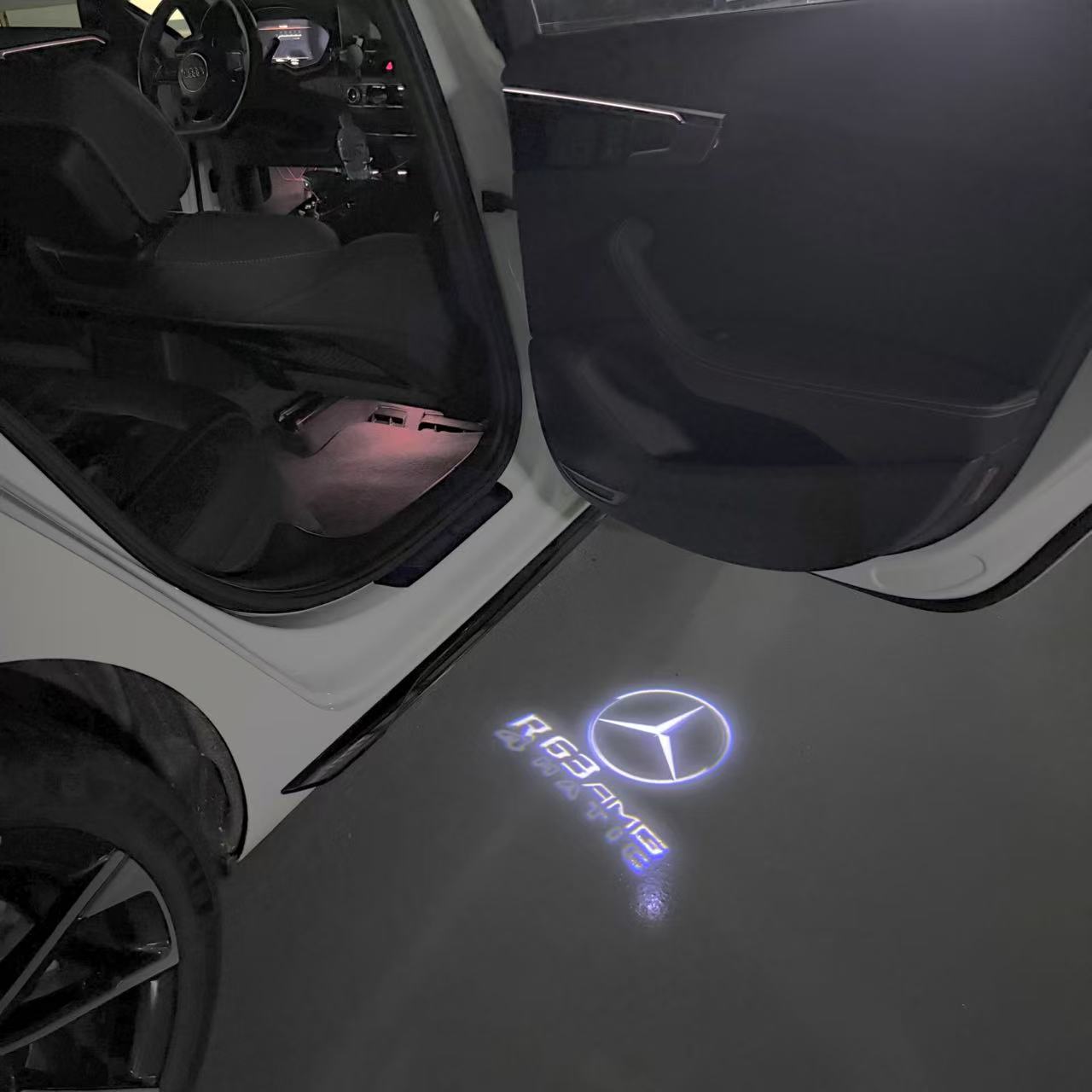 LUCI PROIETTORI LOGO MERCEDES BENZ Nr.03 (quantità 1 = 1 set / 2 luci porta)