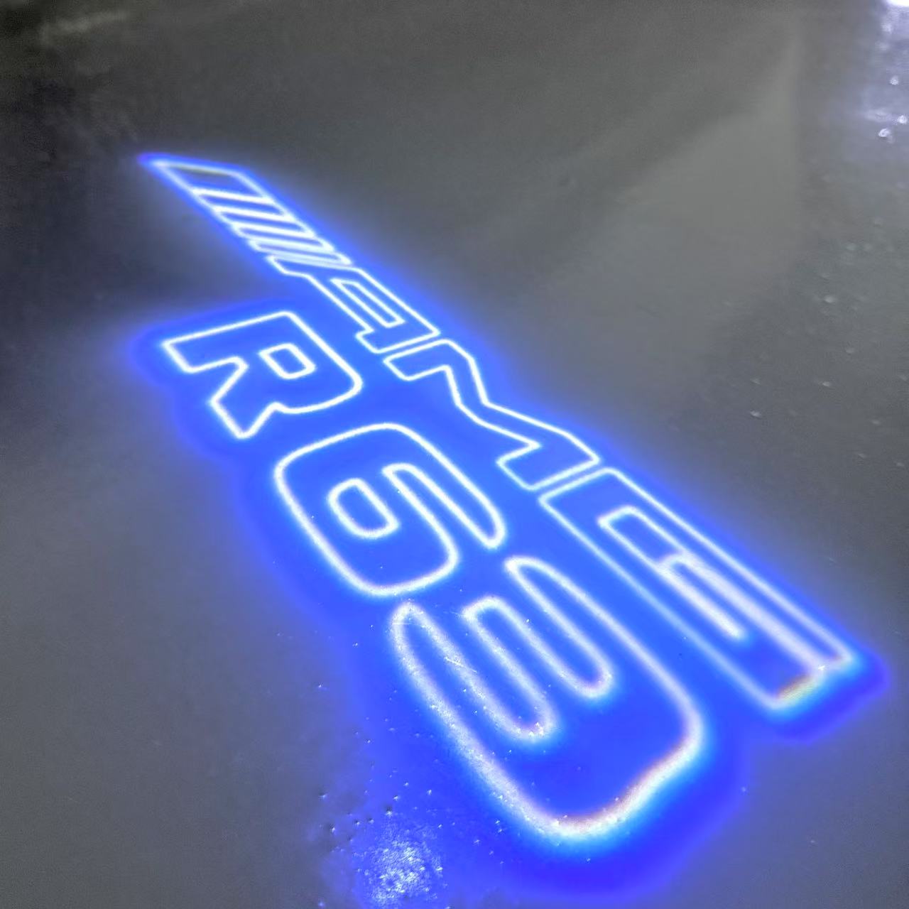 LUCI PROIETTORI LOGO MERCEDES BENZ Nr.03 (quantità 1 = 1 set / 2 luci porta)