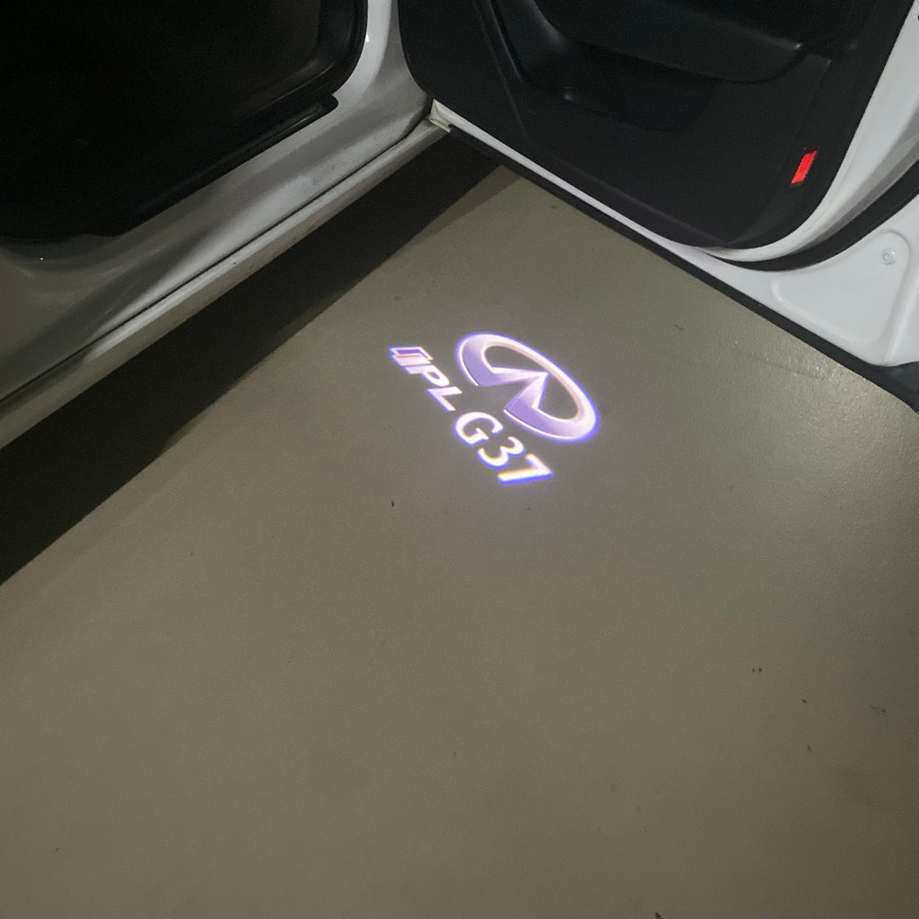 INFINTI IPL G37 LOGO PROJECROTR أضواء Nr.81 (الكمية 1 = 1 مجموعات / 2 أضواء الباب)