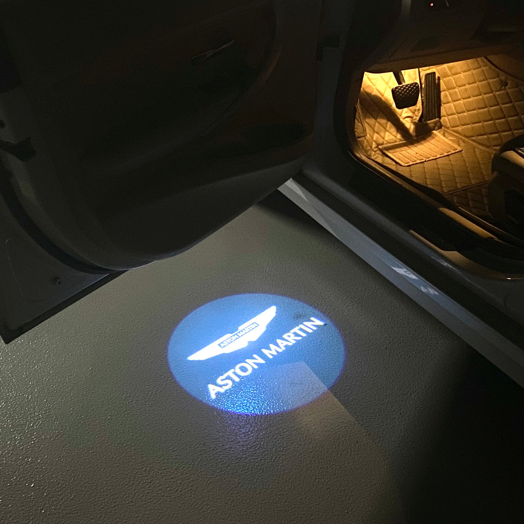 Aston Martin LOGO PROJECROTR LIGHTS Nr.01 (cantidad 1 = 1 juego/2 luces de puerta)