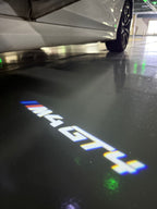 ÉCLAIRAGE DE PROJECTEUR BMW M3 LOGO Nr.24 (quantité 1 = 1 jeux / 2 feux de porte)