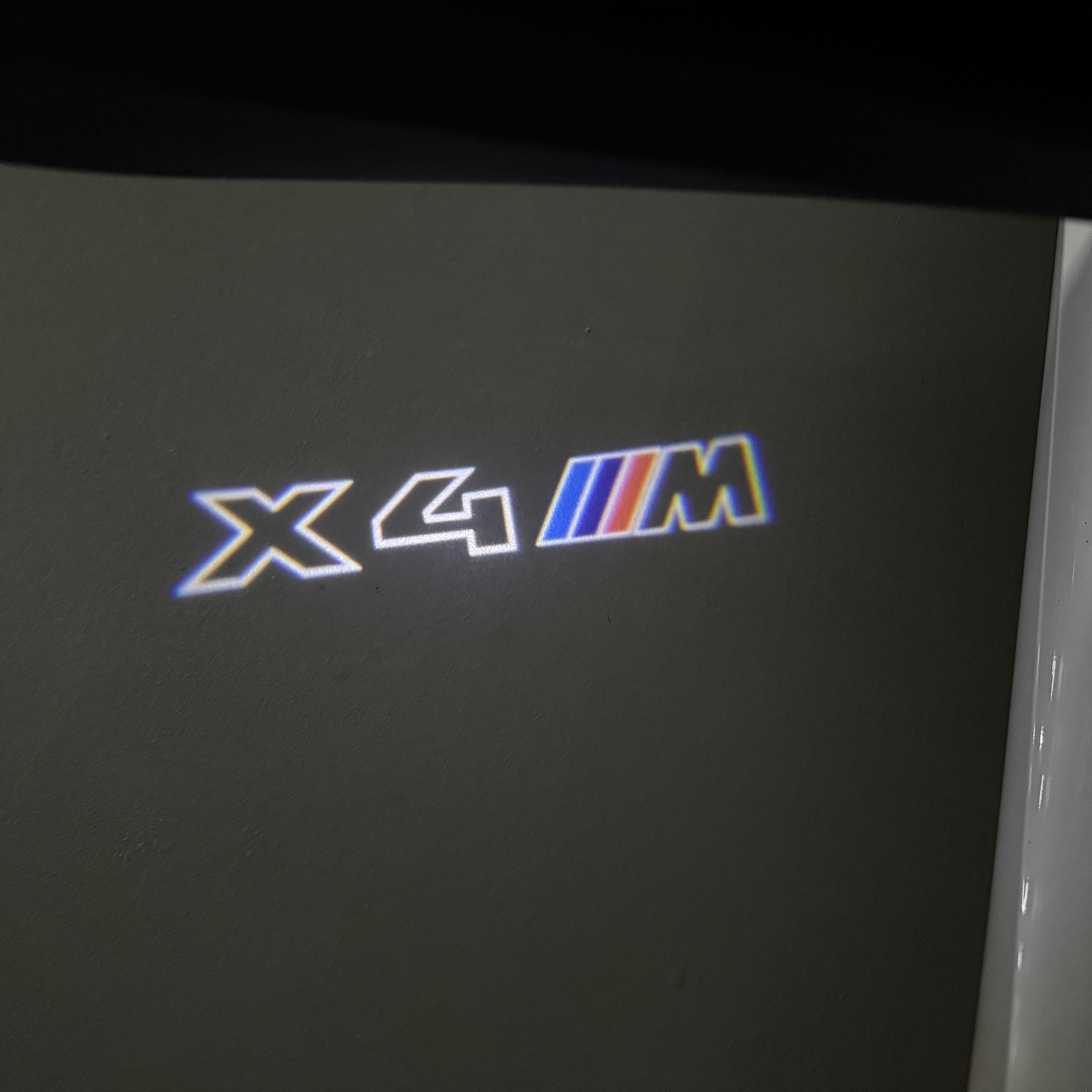 LUCES DE PROYECTOR DEL LOGOTIPO BMW M3 Nr.24 (cantidad 1 = 1 juegos / 2 luces de puerta)