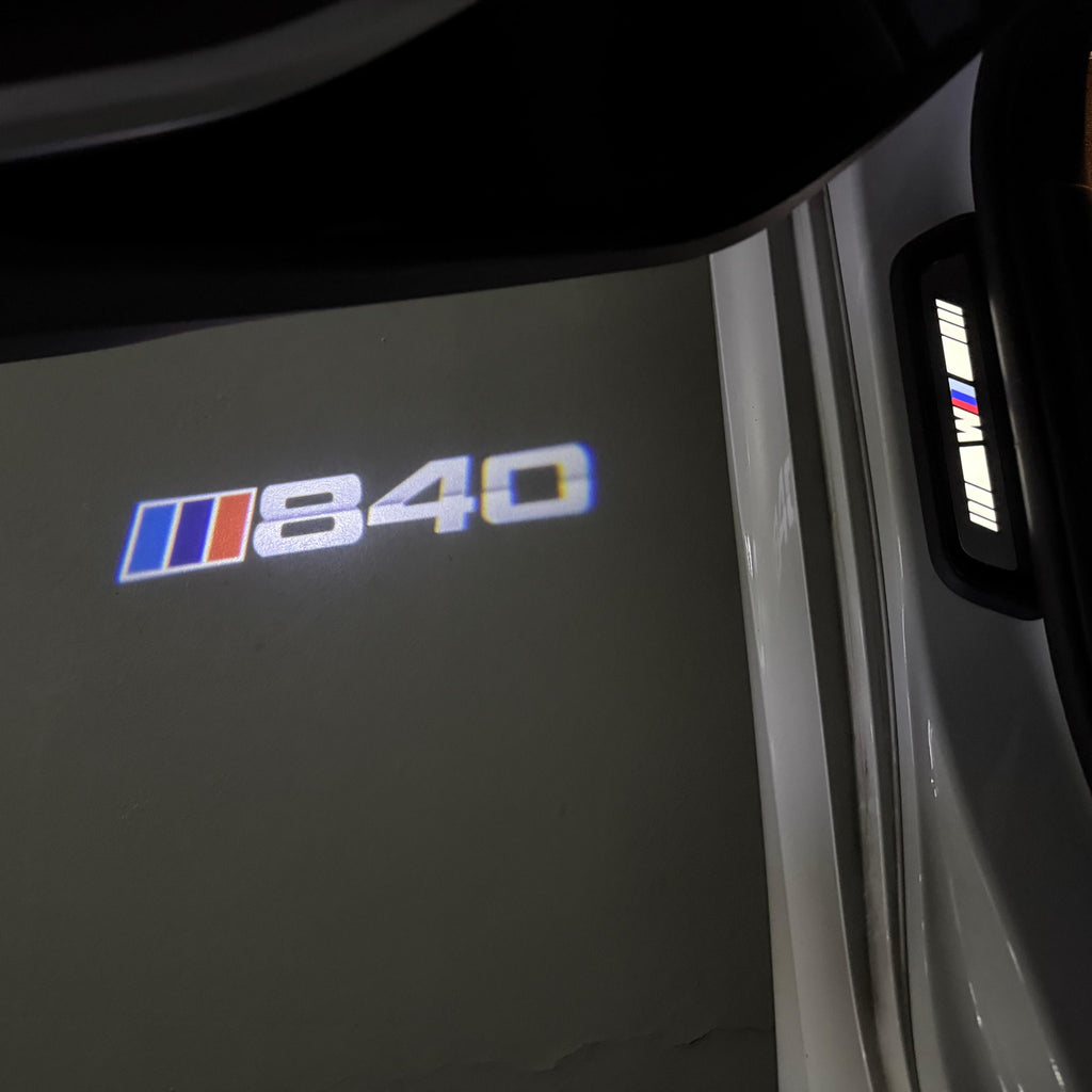 ÉCLAIRAGE DE PROJECTEUR BMW M3 LOGO Nr.24 (quantité 1 = 1 jeux / 2 feux de porte)